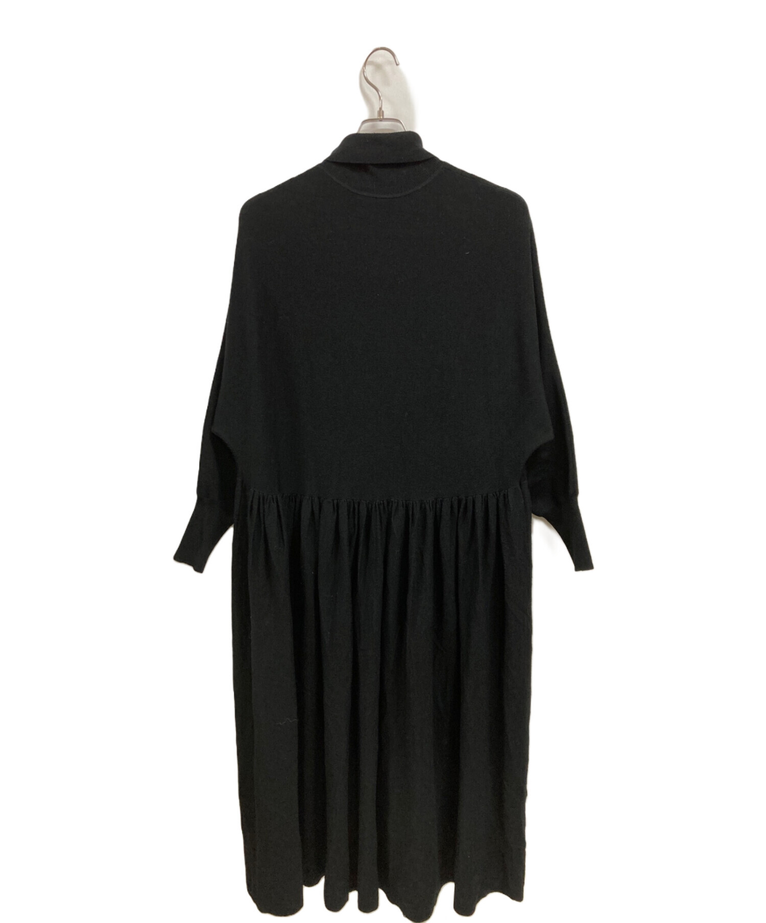 カレンソロジー・ワンピース(カオス、ハイク、ブラミンク