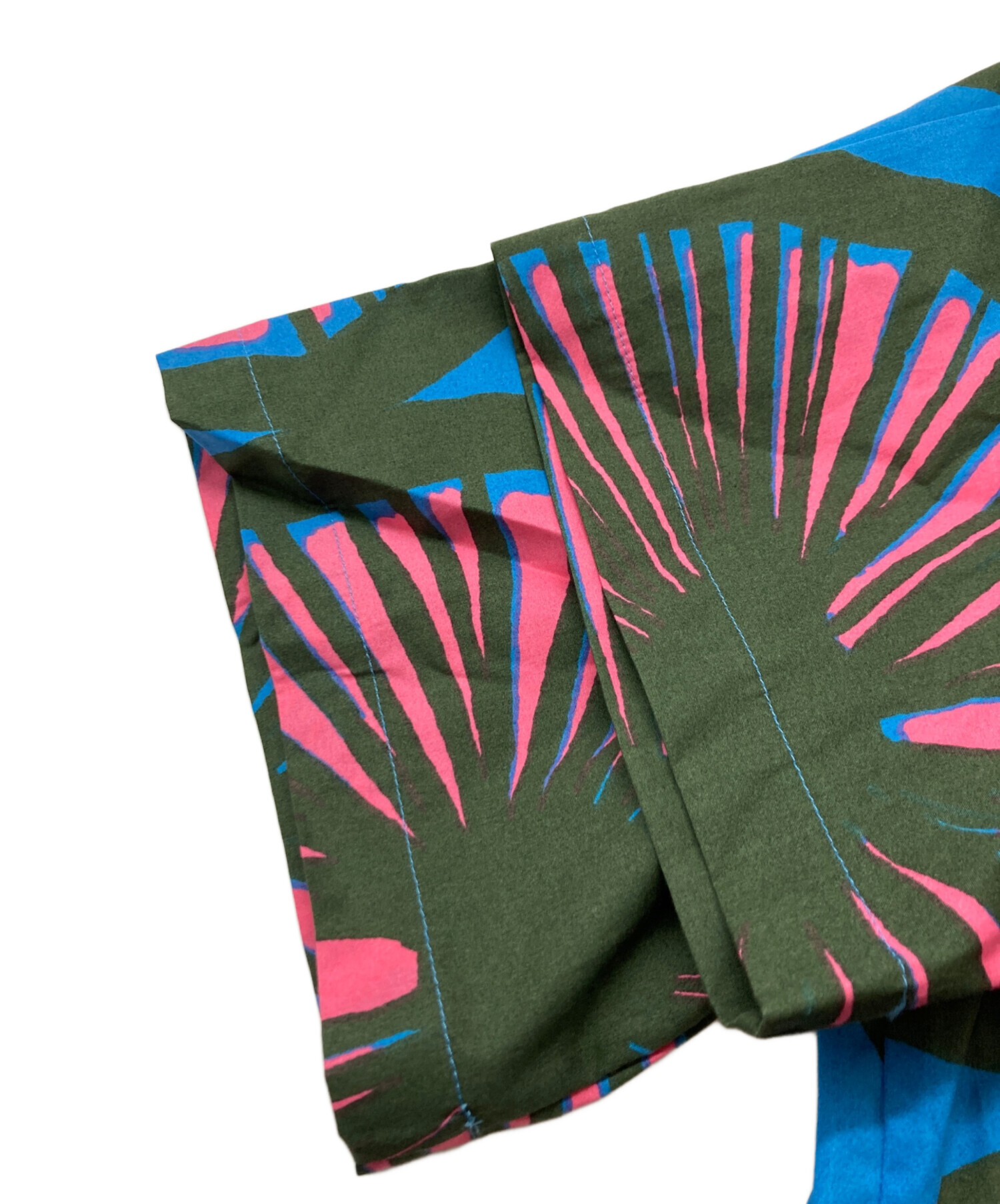 マリメッコ marimekko シャツ 中古 776655 A3 marimekko（マリメッコ） | シャツの古着・中古通販 | 公式RAGTAG