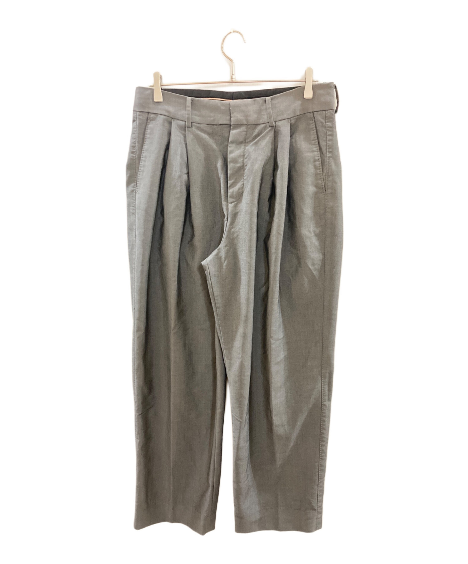 トゥモローランド　2プリーツパンツ 未使用 TOMORROWLAND 2プリーツ パンツ 50 グレー セール