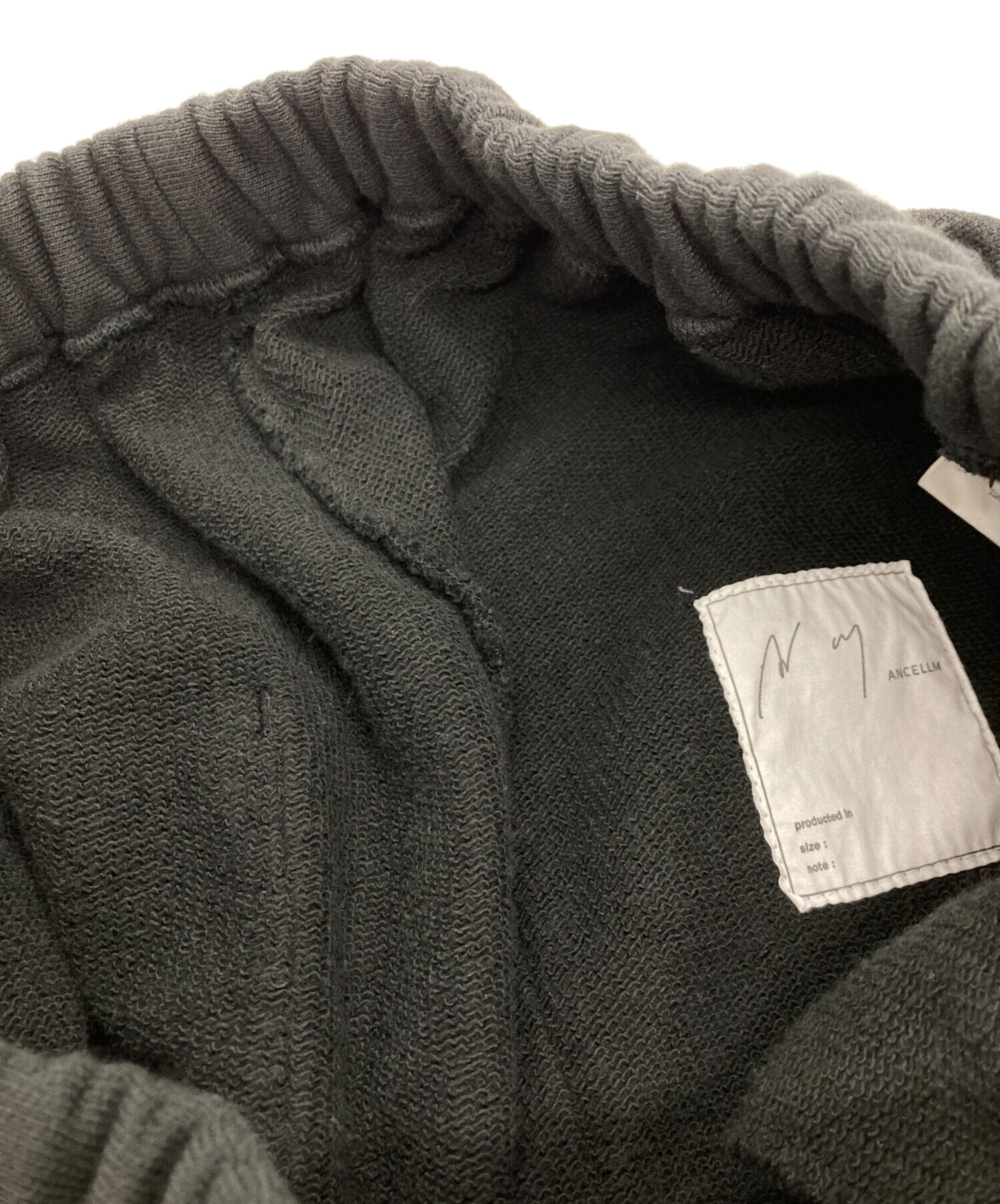 中古・古着通販】ANCELLM (アンセルム) TUCK SWEAT SHORTS/アンセルム