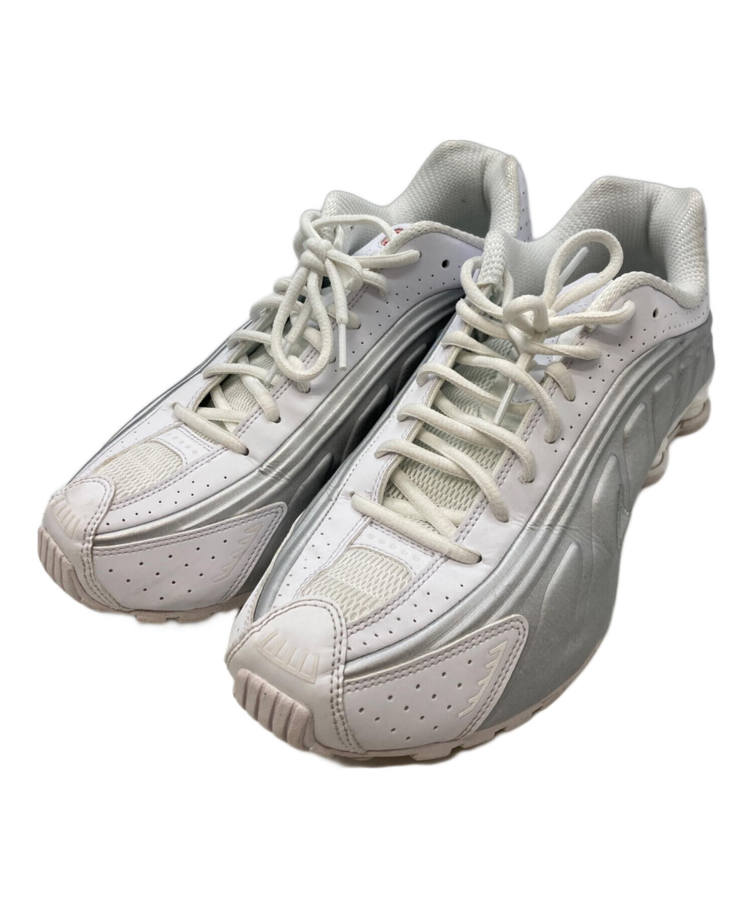 中古・古着通販】NIKE (ナイキ) SHOX R4 WHITE/METALLIC SILVER 中古・古着通販】NIKE (ナイキ) SHOX R4 WHITE/METALLIC SILVER