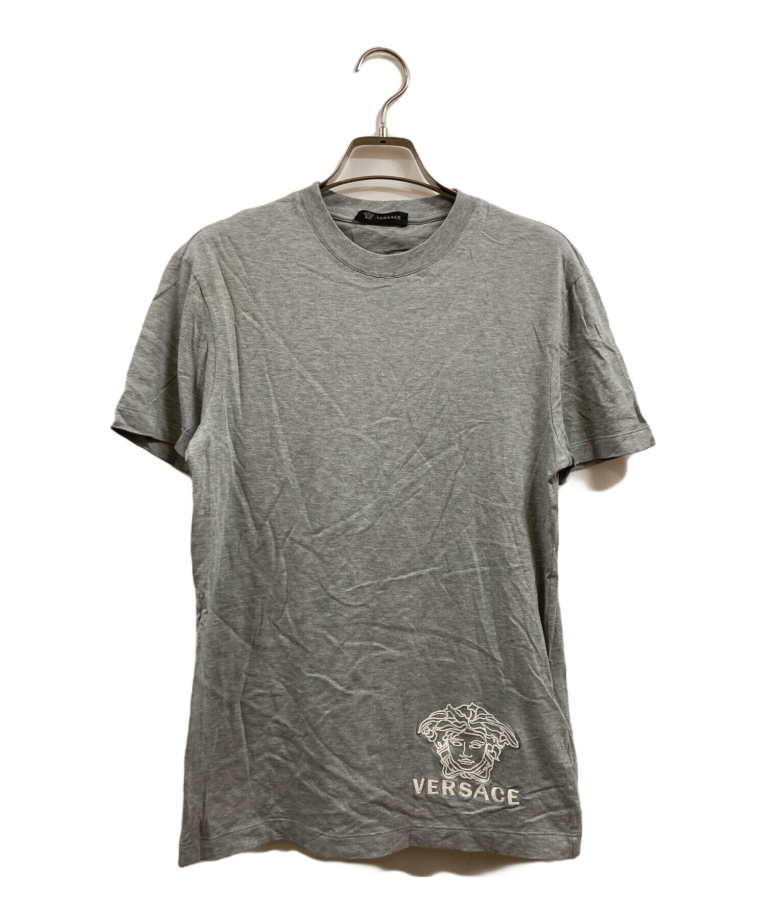 中古・古着通販】VERSACE (ヴェルサーチェ) メデューサ刺繍Tシャツ 