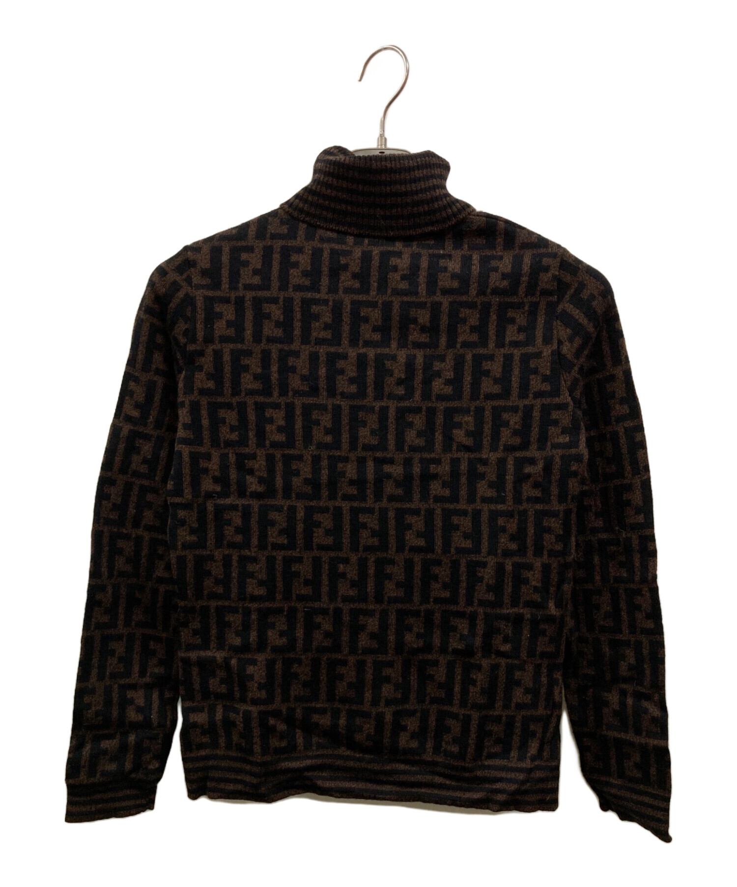 中古・古着通販】FENDI (フェンディ) ズッカ柄タートルネックニット