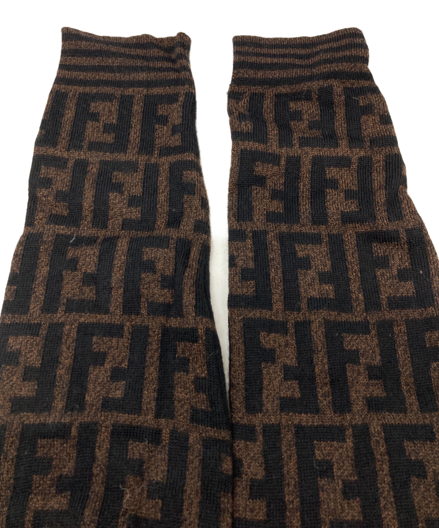 中古・古着通販】FENDI (フェンディ) ズッカ柄タートルネックニット