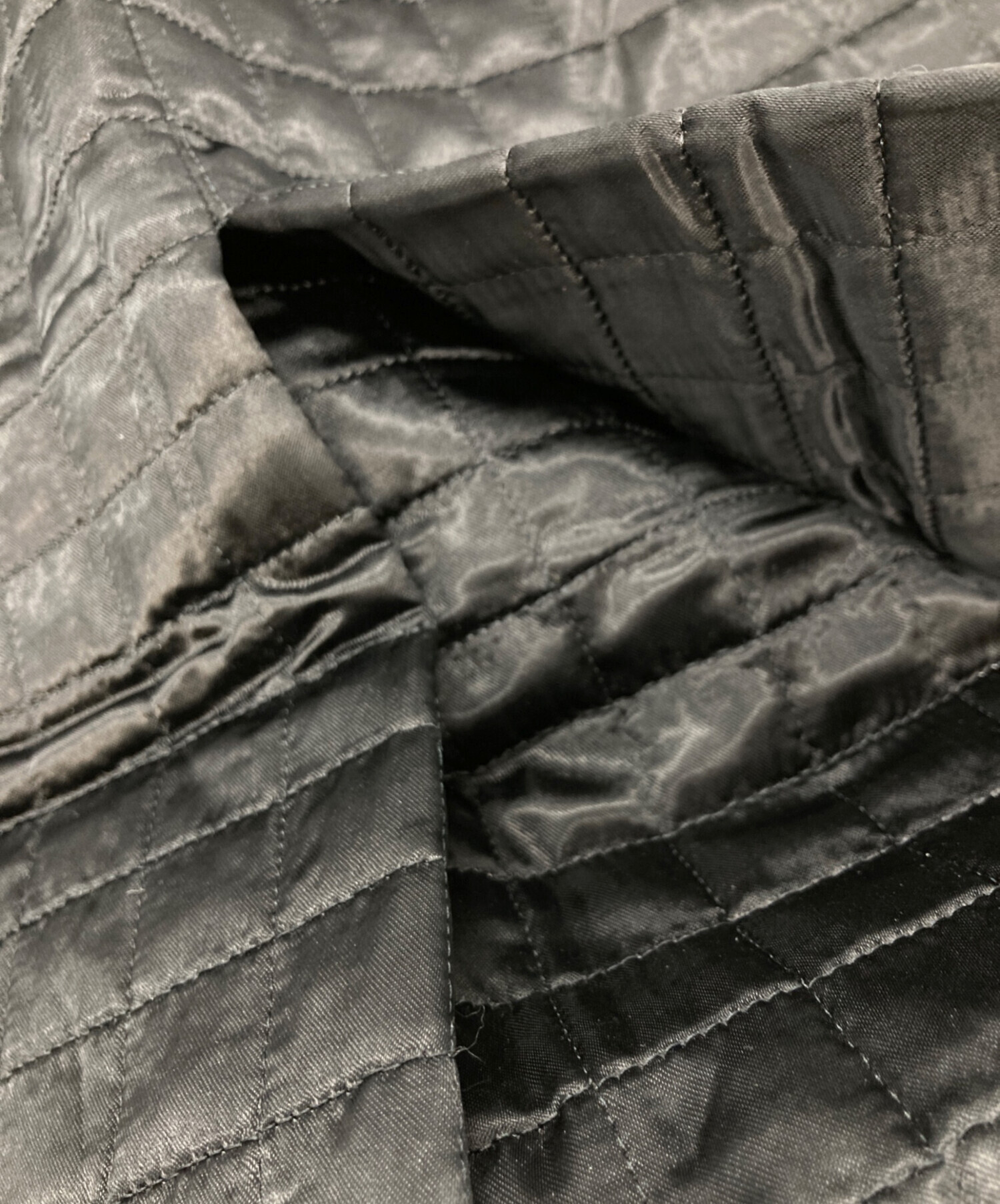 miumiuキルティングスカート 中古・古着通販】MIU MIU (ミュウミュウ) キルティングスカート