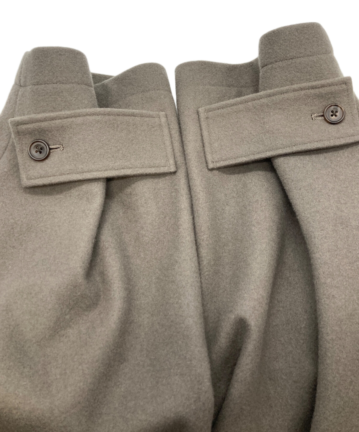 中古・古着通販】stein (シュタイン) NO COLLAR BELTED JACKET グレー 