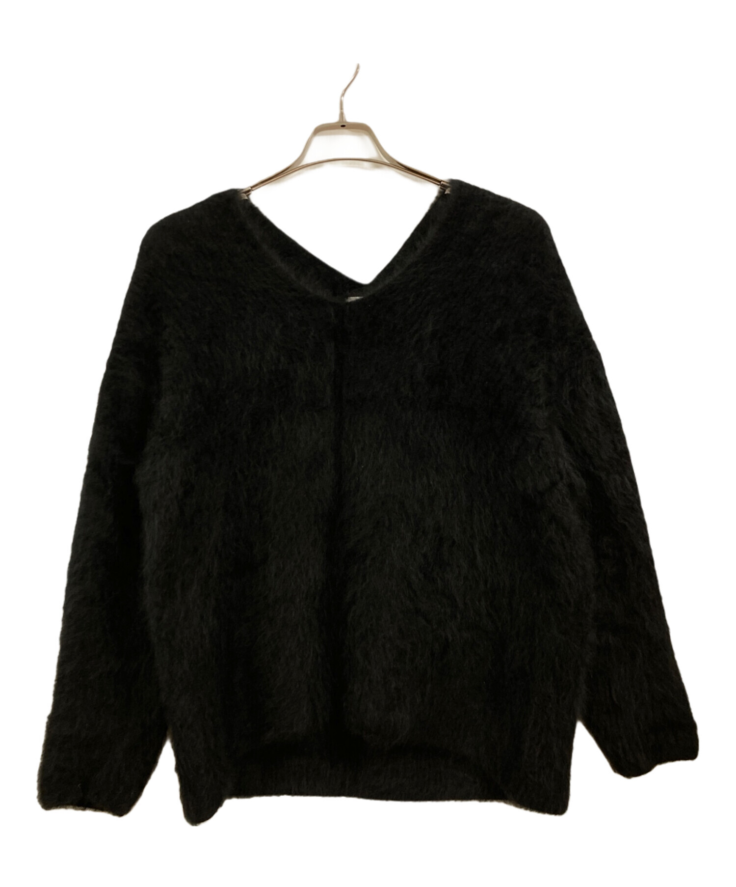 【ほぼ未使用✨】Plage ふわふわ　FurアゼVネックプルオーバー 黒　軽い 中古・古着通販】Plage (プラージュ) FurアゼVネックプルオーバー