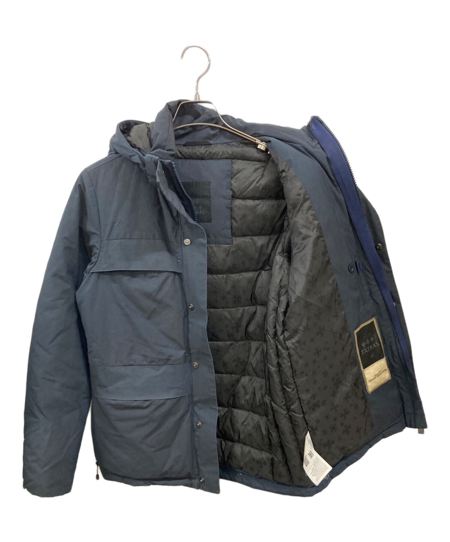 ★週末値下げ★TATRAS ネイビー ダウンジャケット 中古・古着通販】TATRAS (タトラス) ダウンジャケット ネイビー サイズ
