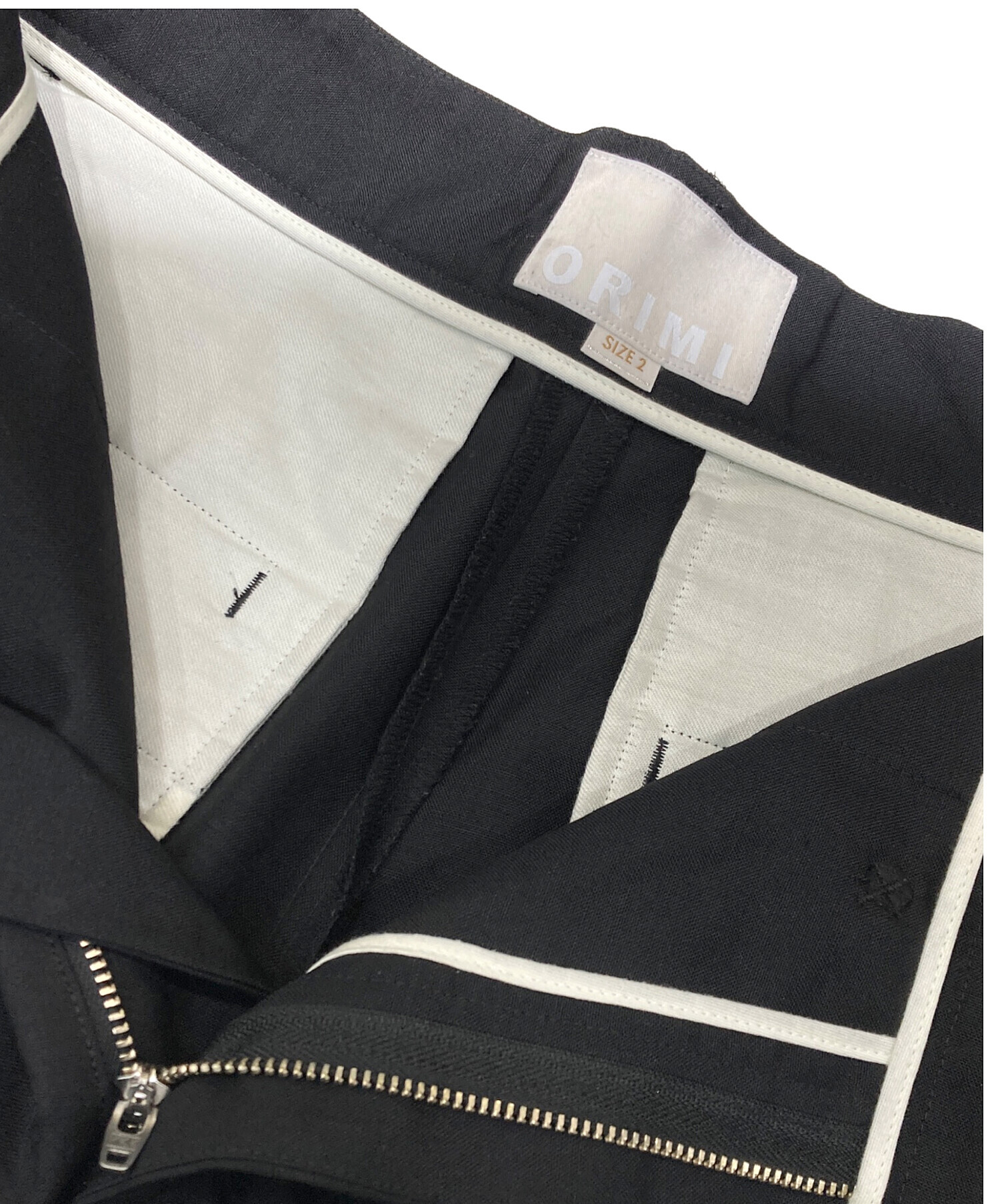 パンツ ORIMI WRAP SHORT SLACKS 中古・古着通販】ORIMI (オリミ) WRAP SHORT SLACKS ブラック サイズ:2