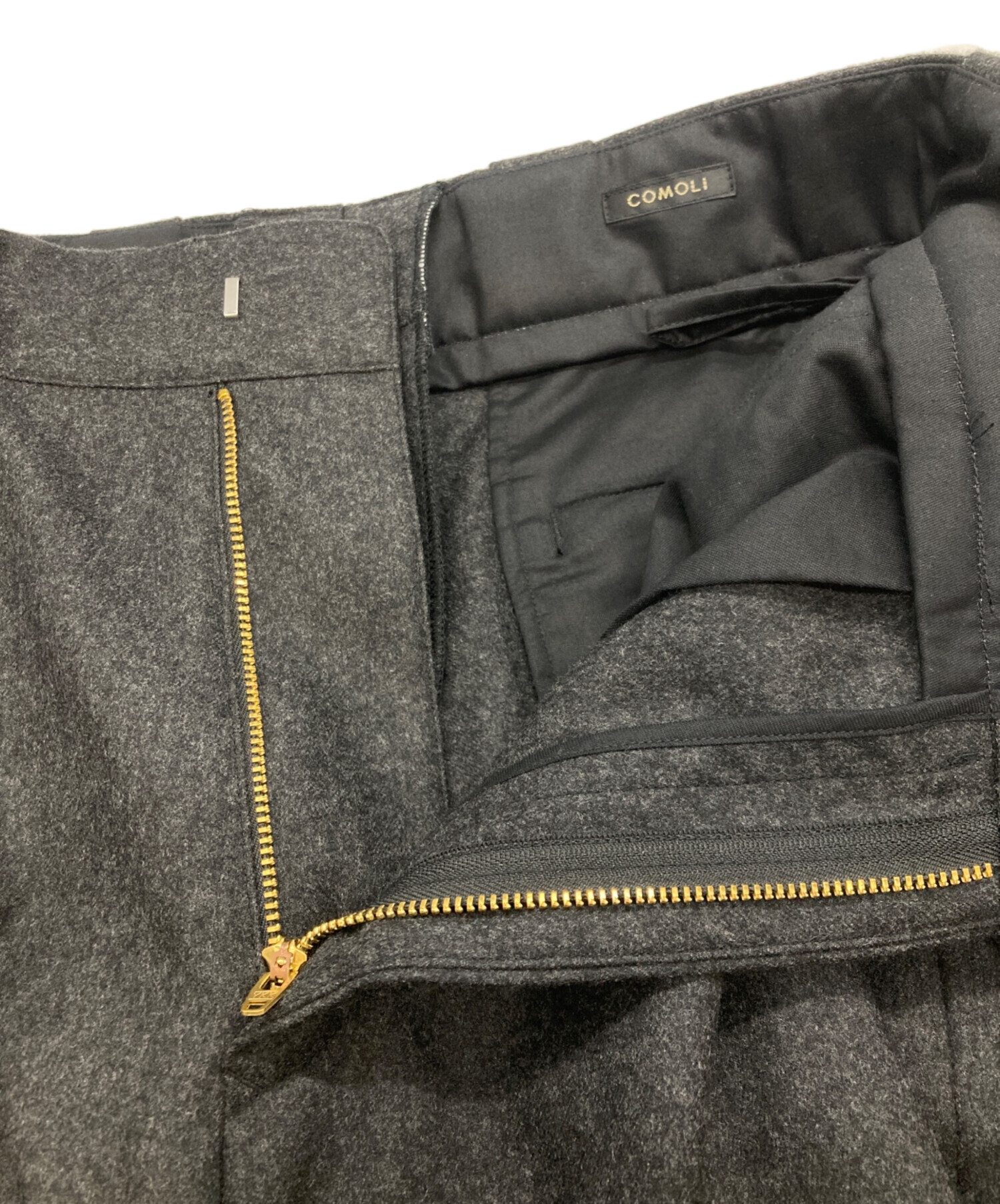 中古・古着通販】COMOLI (コモリ) ウールフラノ パンツ 