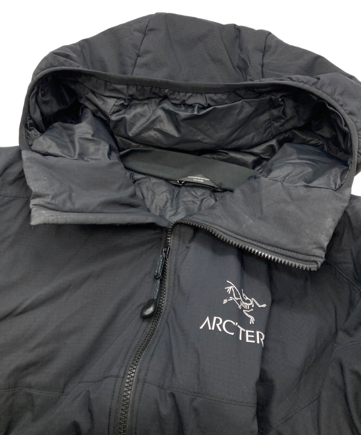 中古・古着通販】ARC'TERYX (アークテリクス) ATOM AR HOODY ブラック