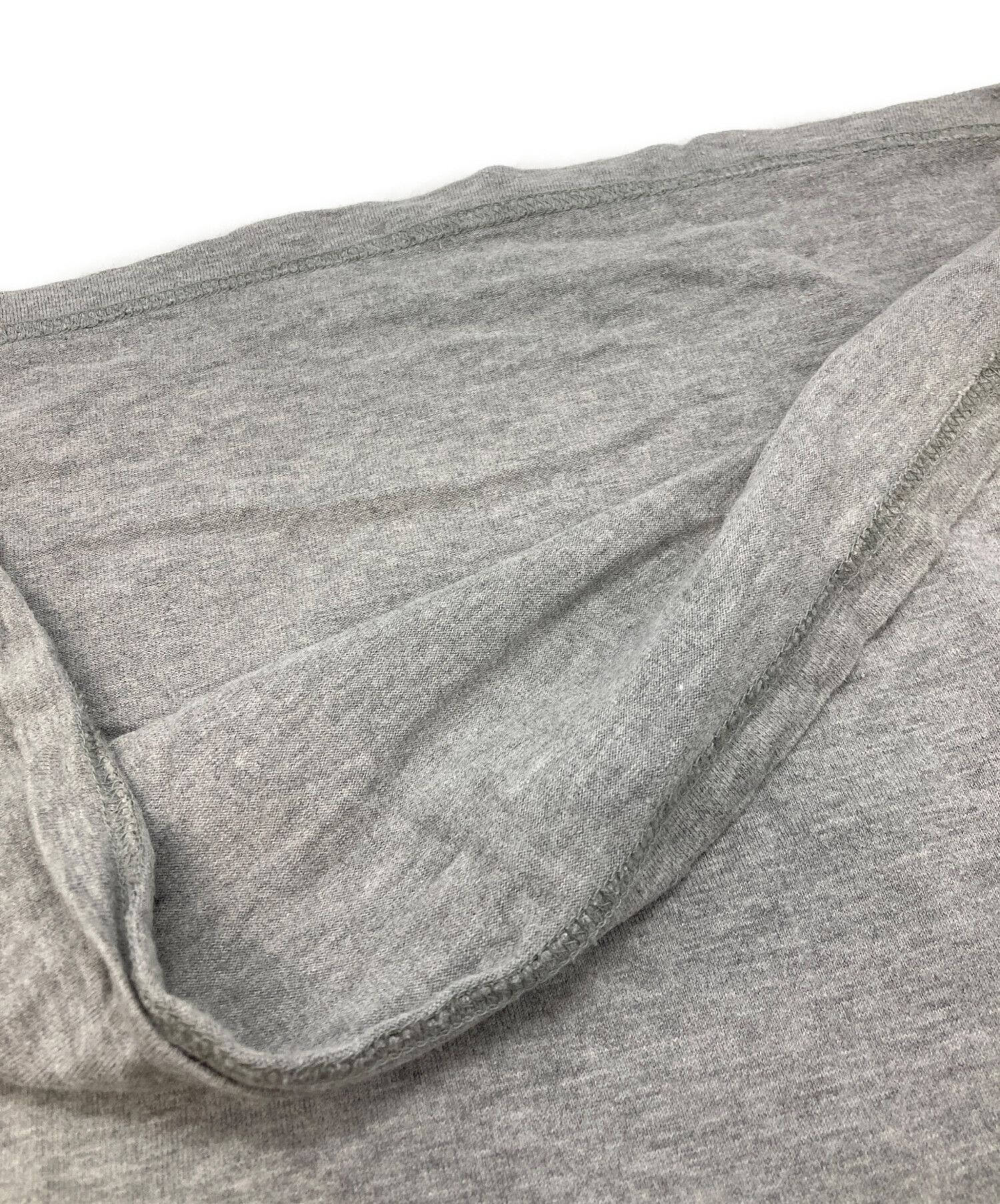 中古・古着通販】GOODENOUGH (グッドイナフ) プリントTシャツ グレー