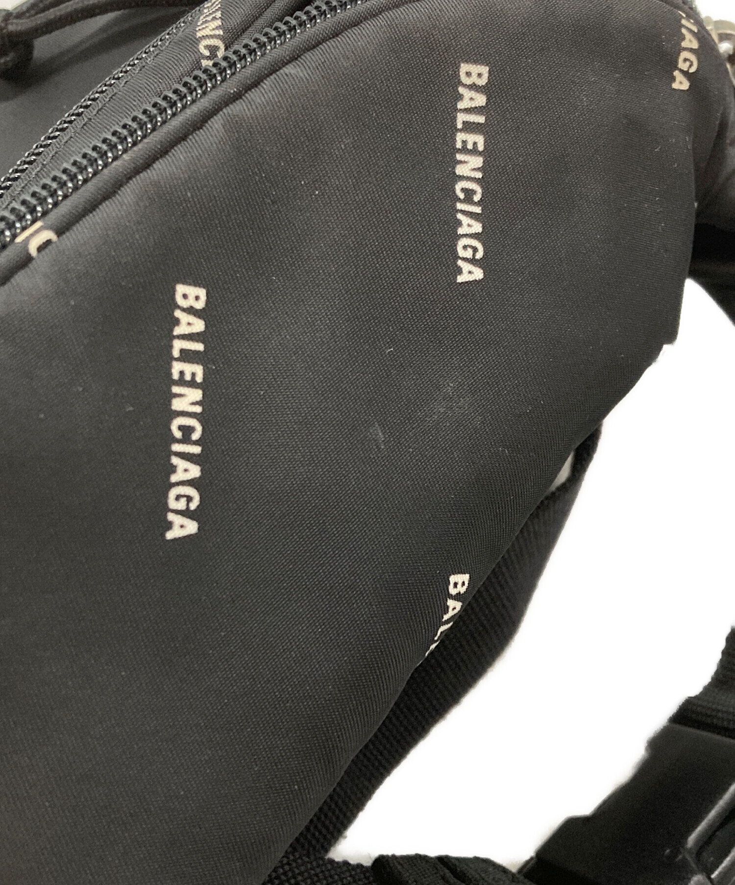 【未使用級】バレンシアガ エクスプローラー ベルトバッグ レザー ロゴ 黒 バレンシアガ(BALENCIAGA)バレンシアガ エクスプローラー ベルトバッグ