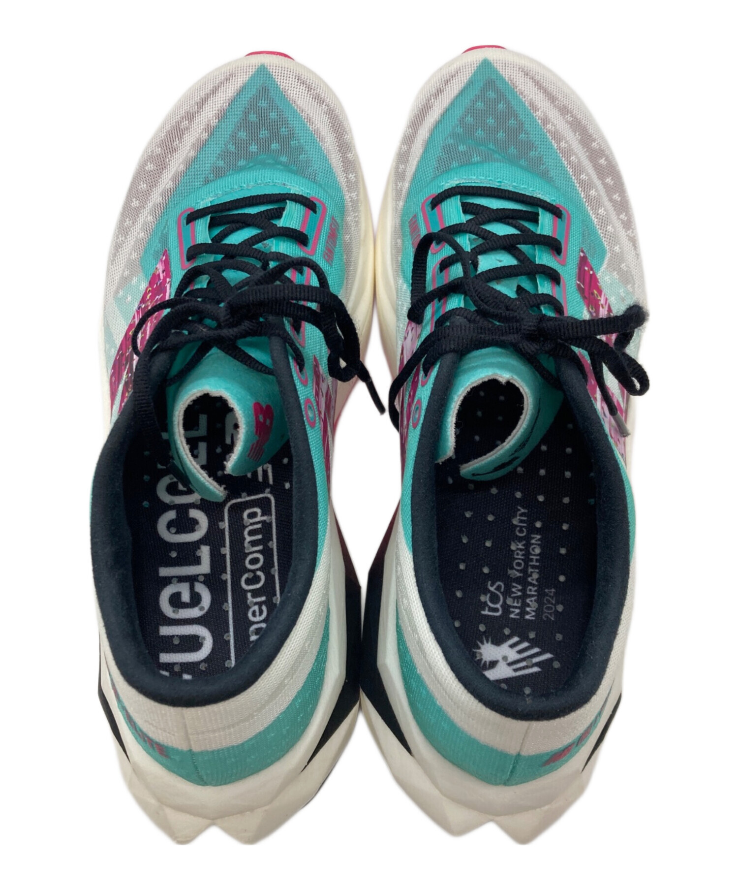 中古・古着通販】NEW BALANCE (ニューバランス) ランニングシューズ 中古・古着通販】NEW BALANCE (ニューバランス) ランニングシューズ