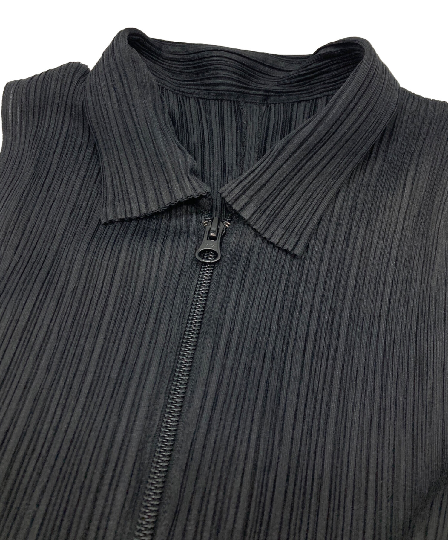 美品 PLEATS PLEASE プリーツジップシャツジャケット 4 ブラック PLEATS PLEASE ISSEY MIYAKE - 美品 プリーツプリーズ イッセイミヤケ