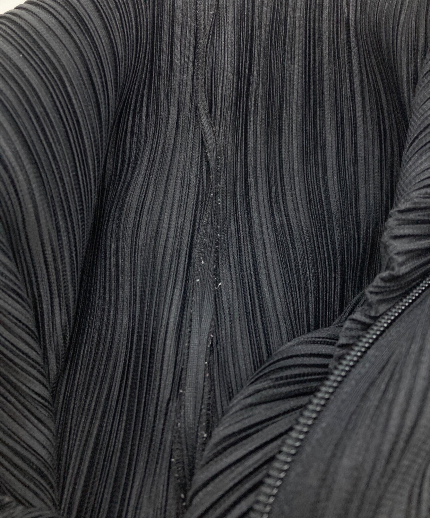 美品 PLEATS PLEASE プリーツジップシャツジャケット 4 ブラック PLEATS PLEASE プリーツプリーズ PP04-JK624 プリーツ ジャケット 3