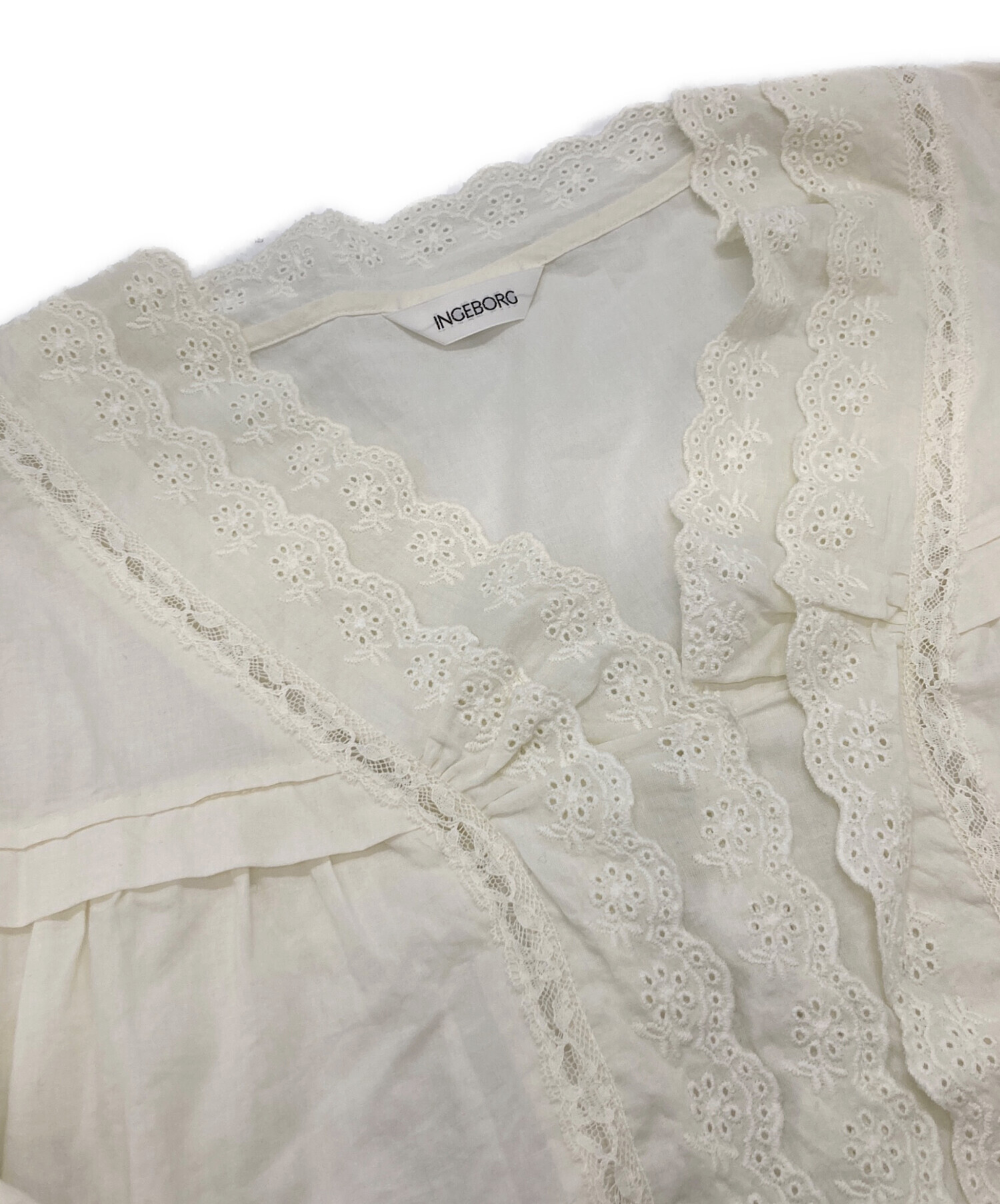 美品 INGEBORG インゲボルグ 総レース ロングブラウス サイズ3 ホワイト レディース 古着 中古 USED 中古・古着通販】INGEBORG (インゲボルグ) レース使いコットンローン