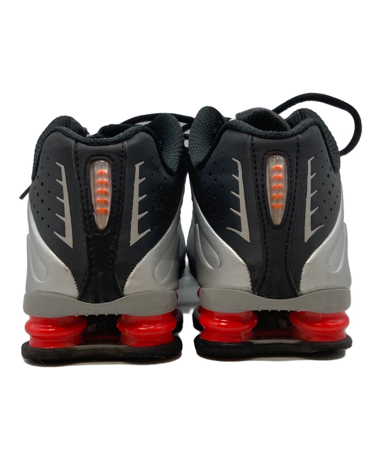 中古・古着通販】NIKE (ナイキ) SHOX R4 シルバー サイズ:27｜ブランド