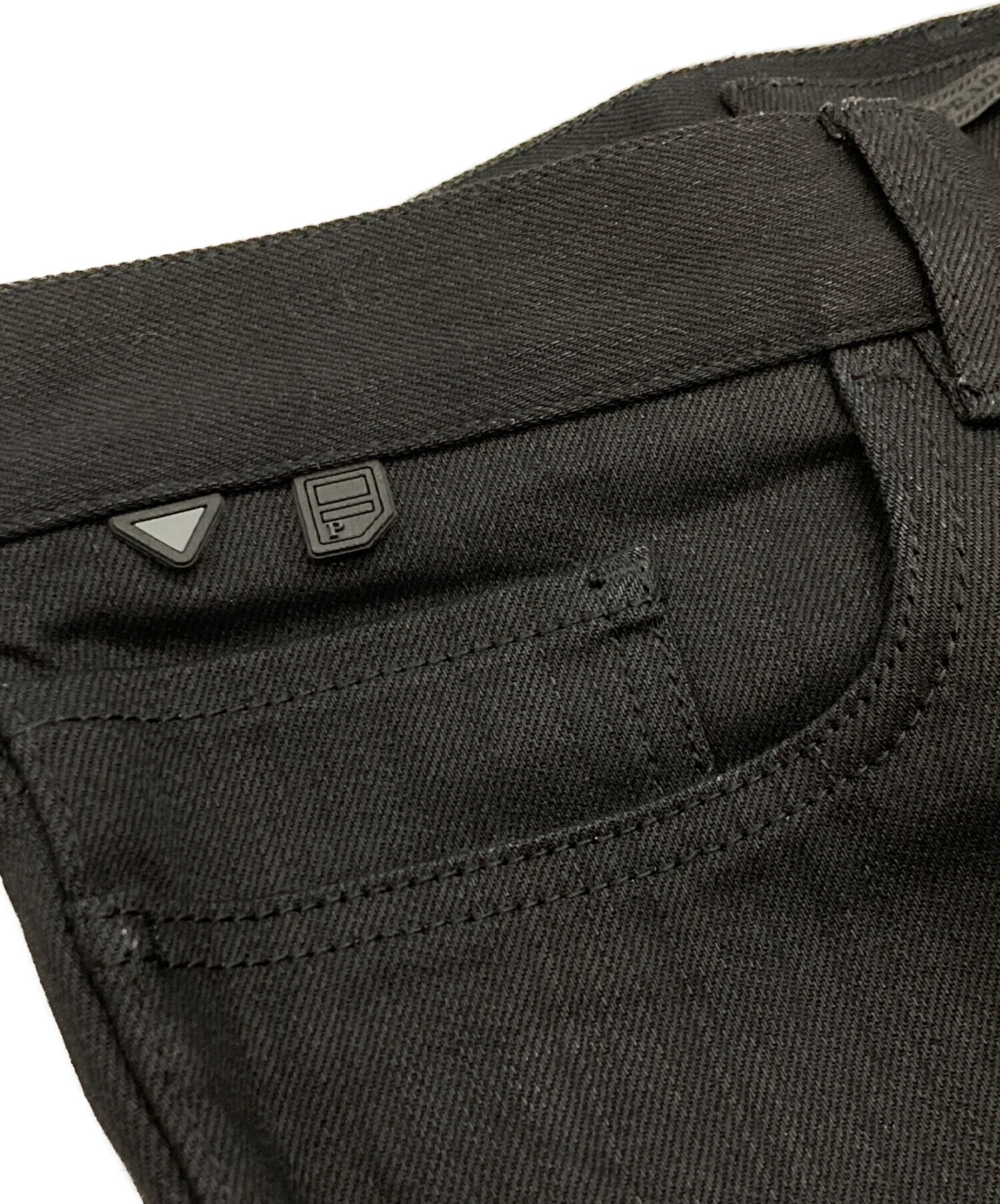 中古・古着通販】PRADA (プラダ) ブラックデニムパンツ ブラック