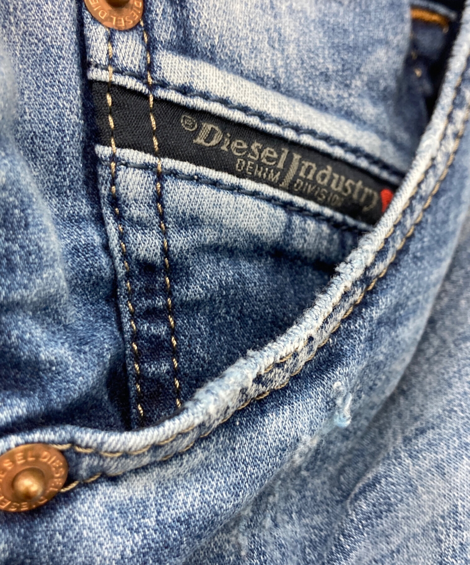 中古・古着通販】DIESEL (ディーゼル) KROOSHORT インディゴ サイズ:30