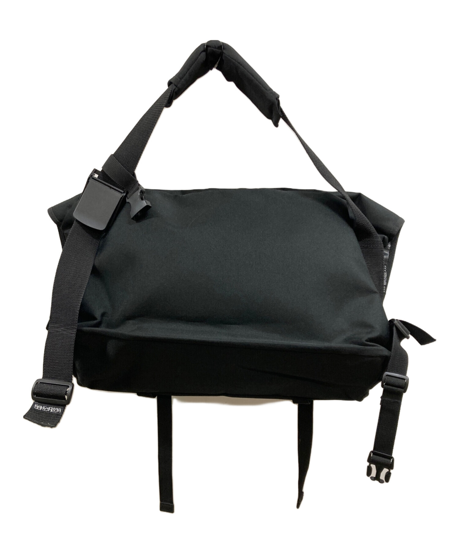 STUSSY × NEIGHBORHOOD メッセンジャーバッグ 缶バッジ付き 中古・古着通販】stussy (ステューシー) NEIGHBORHOOD (ネイバーフッド
