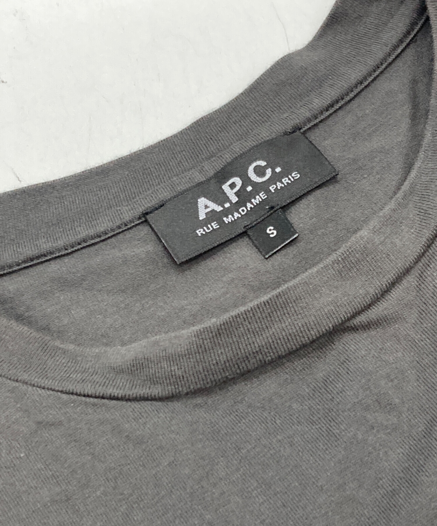 中古・古着通販】A.P.C. (アーペーセー) ロゴTシャツ グレー サイズ:S