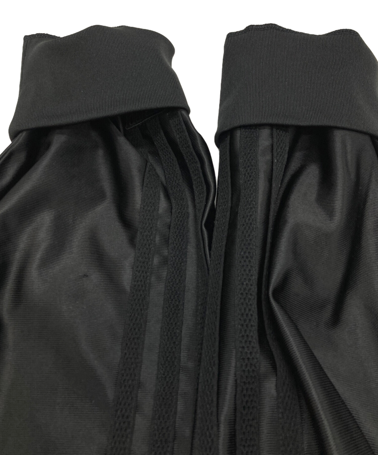中古・古着通販】adidas (アディダス) Q3 オーバーサイズ トラック