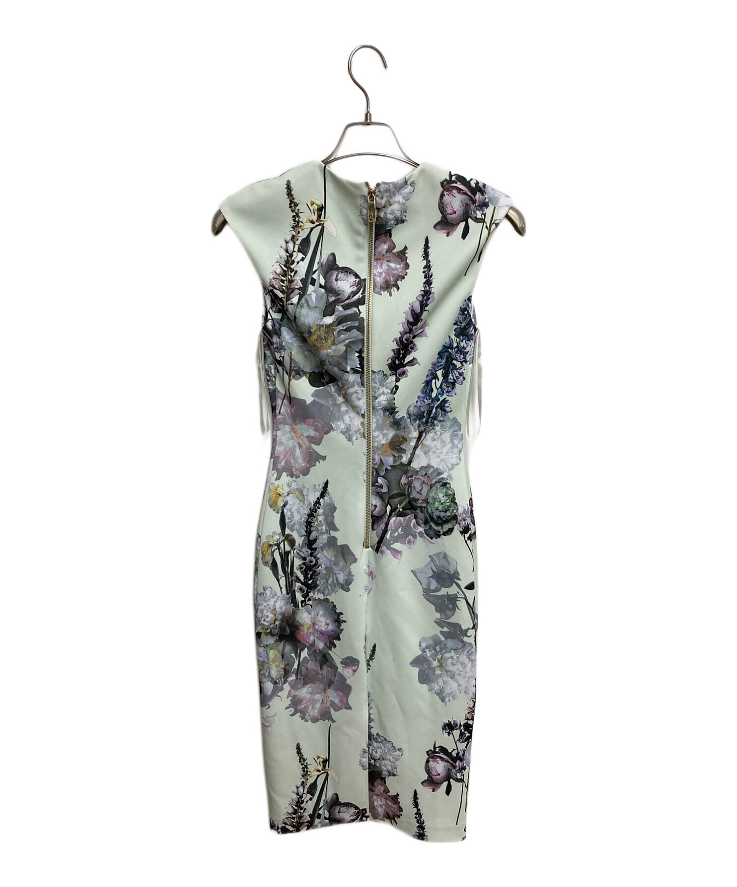 TED BAKER テッドベイカー 花柄立体刺繍 ノースリーブワンピース 中古・古着通販ted baker (テッドベーカー) Bavaria Torchlit floral