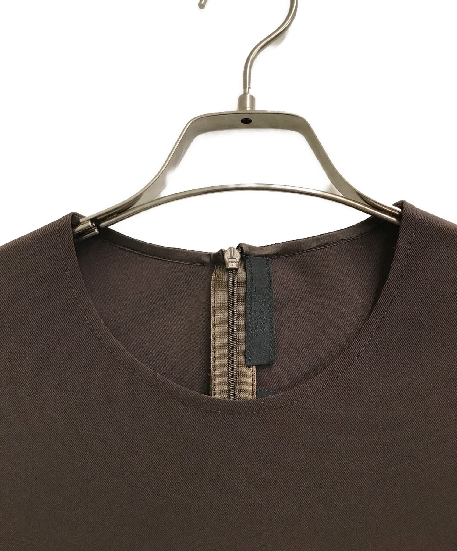 中古・古着通販】PRADA (プラダ) ノースリーブワンピース ブラウン 