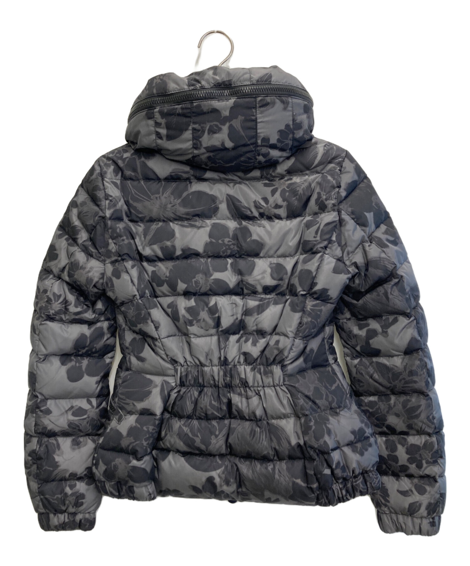 中古・古着通販】MONCLER (モンクレール) SANGLIER ブラック 中古・古着通販】MONCLER (モンクレール) SANGLIER ブラック