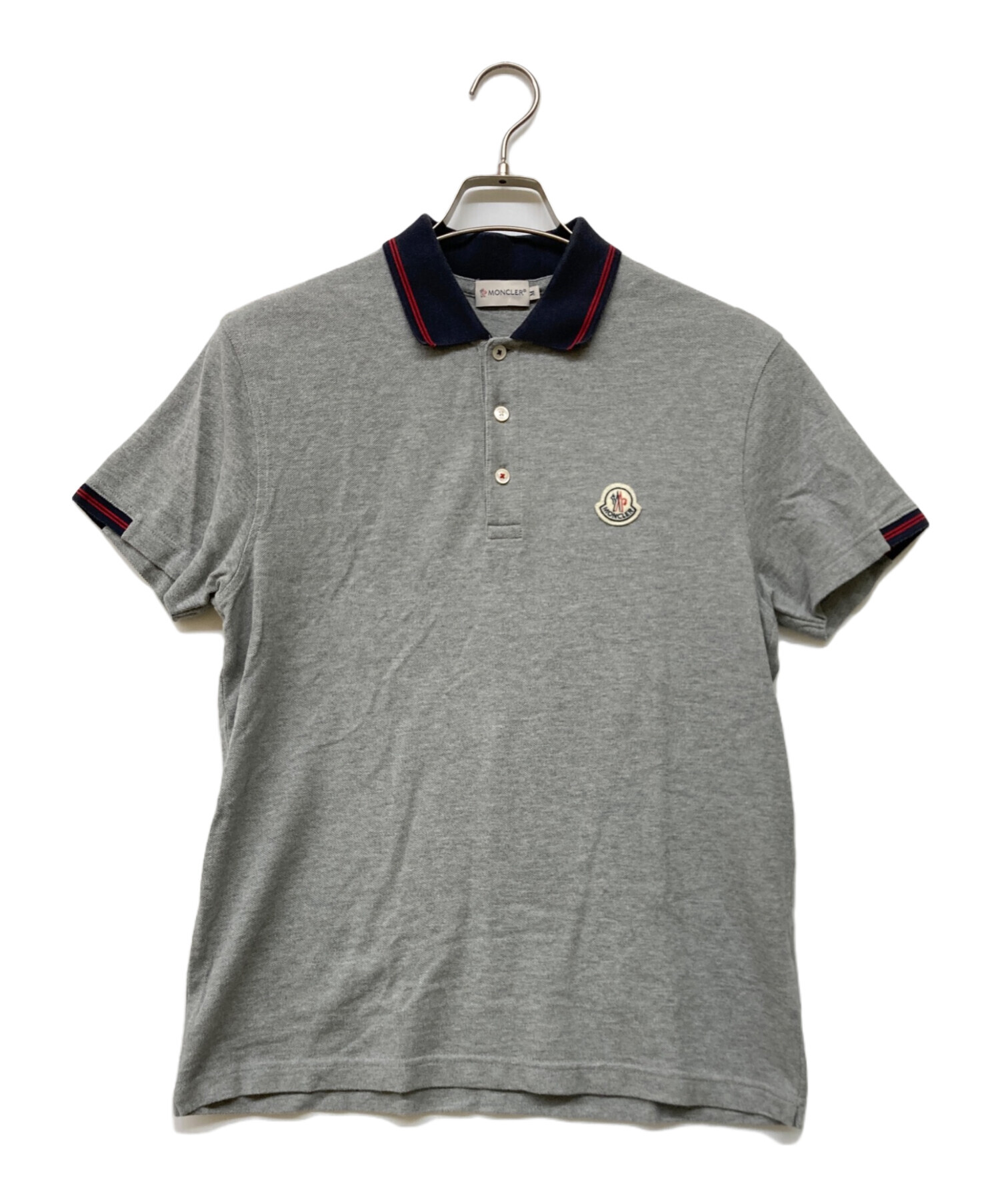 【美品】MONCLER グレー ポロシャツ 中古・古着通販】MONCLER (モンクレール) ラインポロシャツ グレー