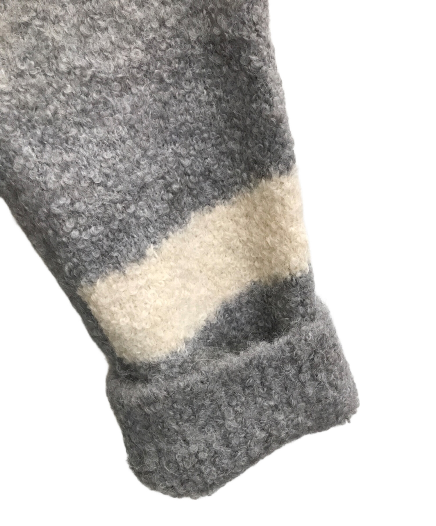 marimekko マリメッコ ニット・セーター S ベージュx黒(総柄) 【古着】【中古】 marimekko - marimekko マリメッコ ニット・セーター S ベージュx黒(総