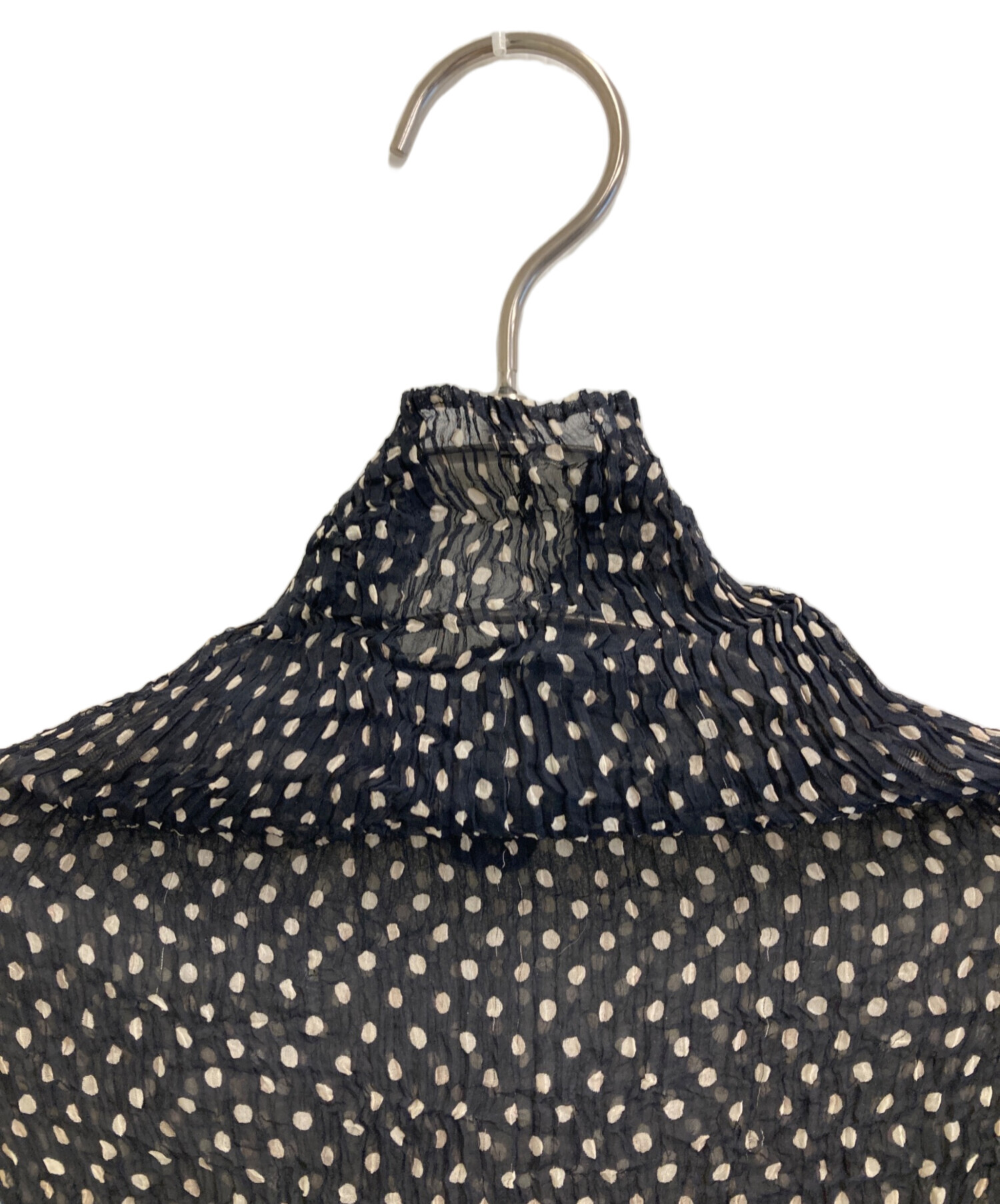 中古・古着通販】ISSEY MIYAKE (イッセイミヤケ) プリーツカットソー