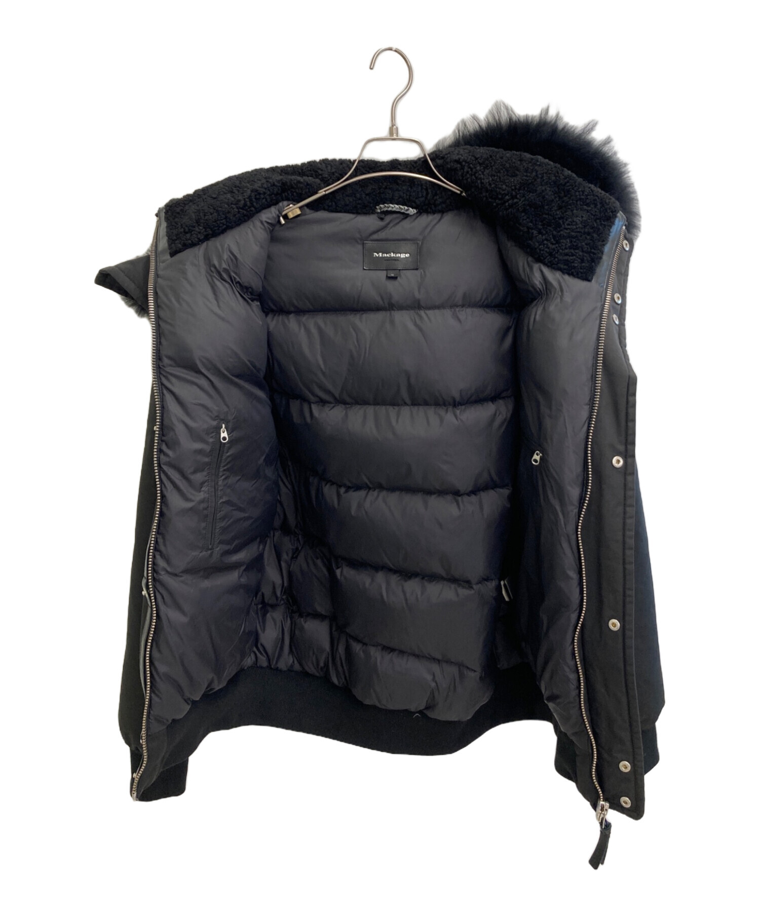 MACKAGE ブラックダウンジャケット 38 MACKAGE ブラックダウンジャケット 38 MACKAGE ブラックダウン