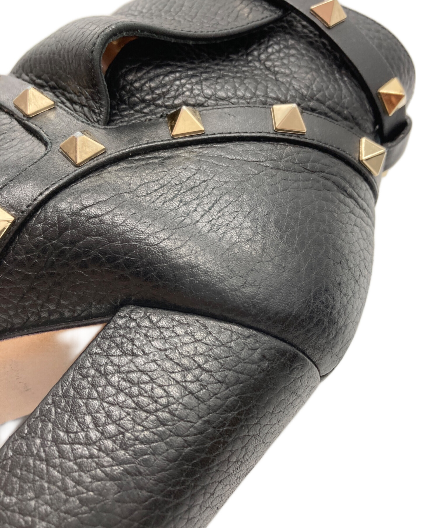 ヴァレンティノ 37 24.0 ロックスタッズ ショートブーツ レザー ブラック 中古・古着通販】VALENTINO (ヴァレンティノ) ロックスタッズショート