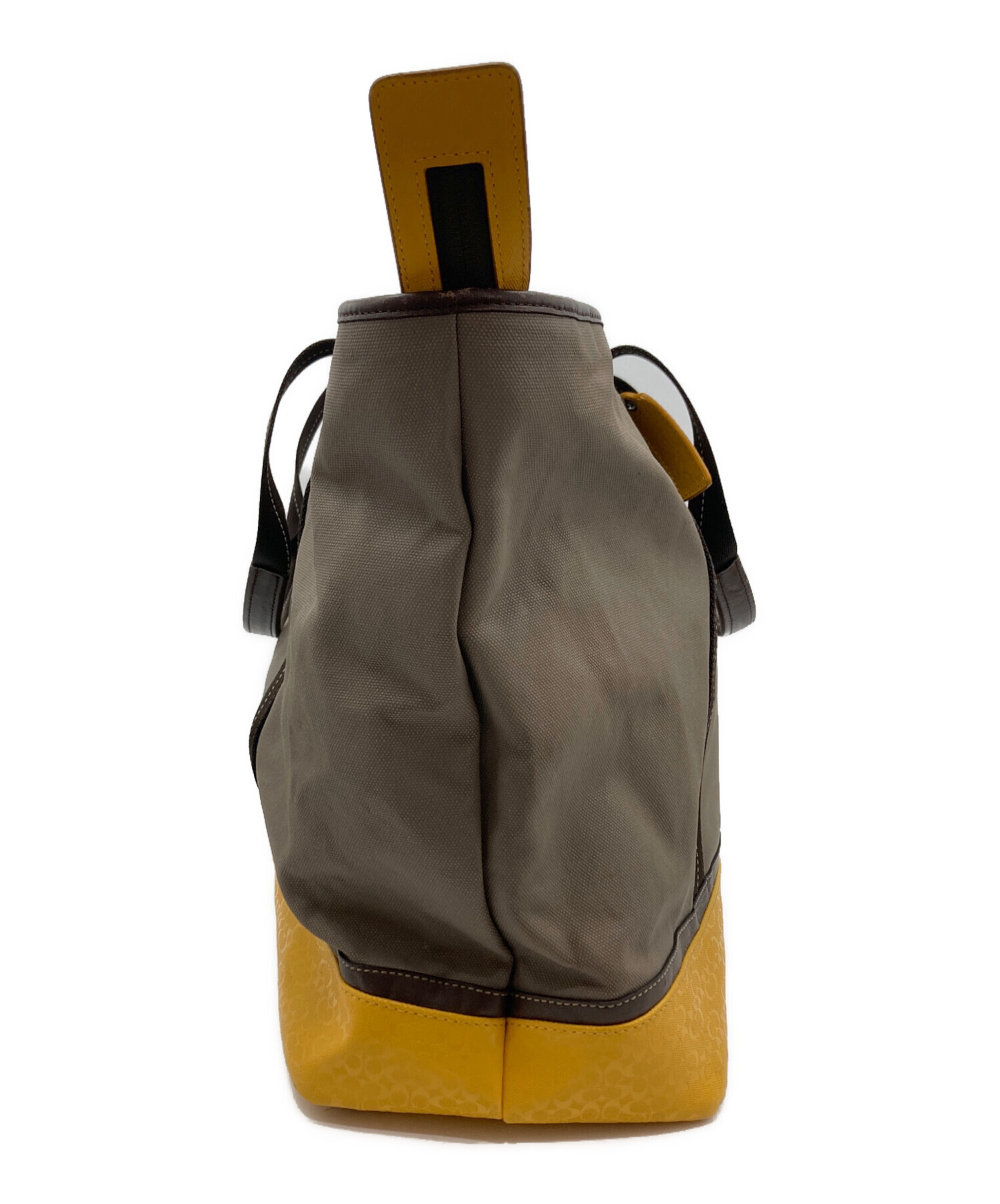 COACH コーチ トートバッグ used品 中古・古着通販】COACH (コーチ) スタッズトートバッグ ネイビー