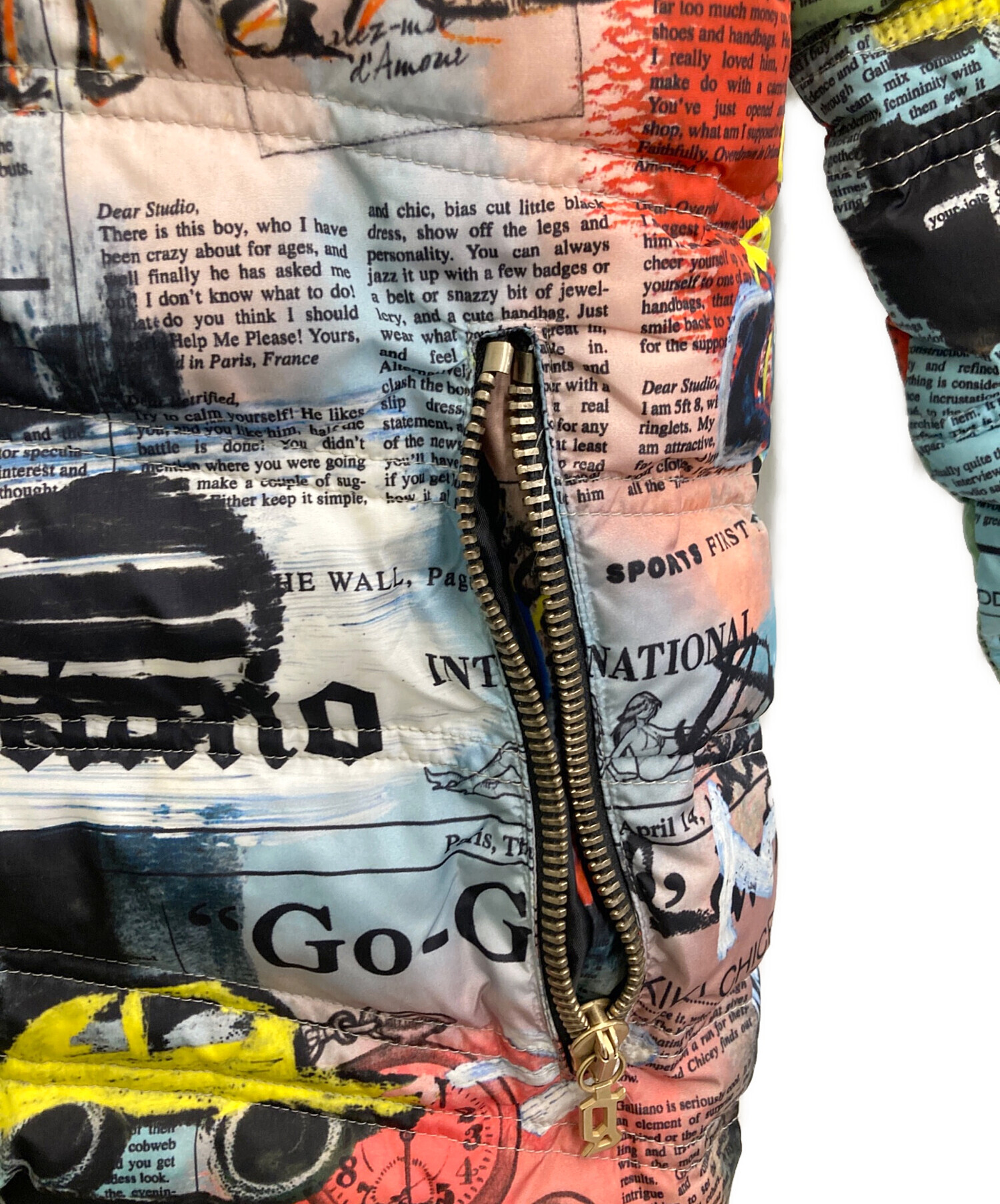 中古・古着通販】GALLIANO (ガリアーノ) ニュースペーパー柄ダウン 