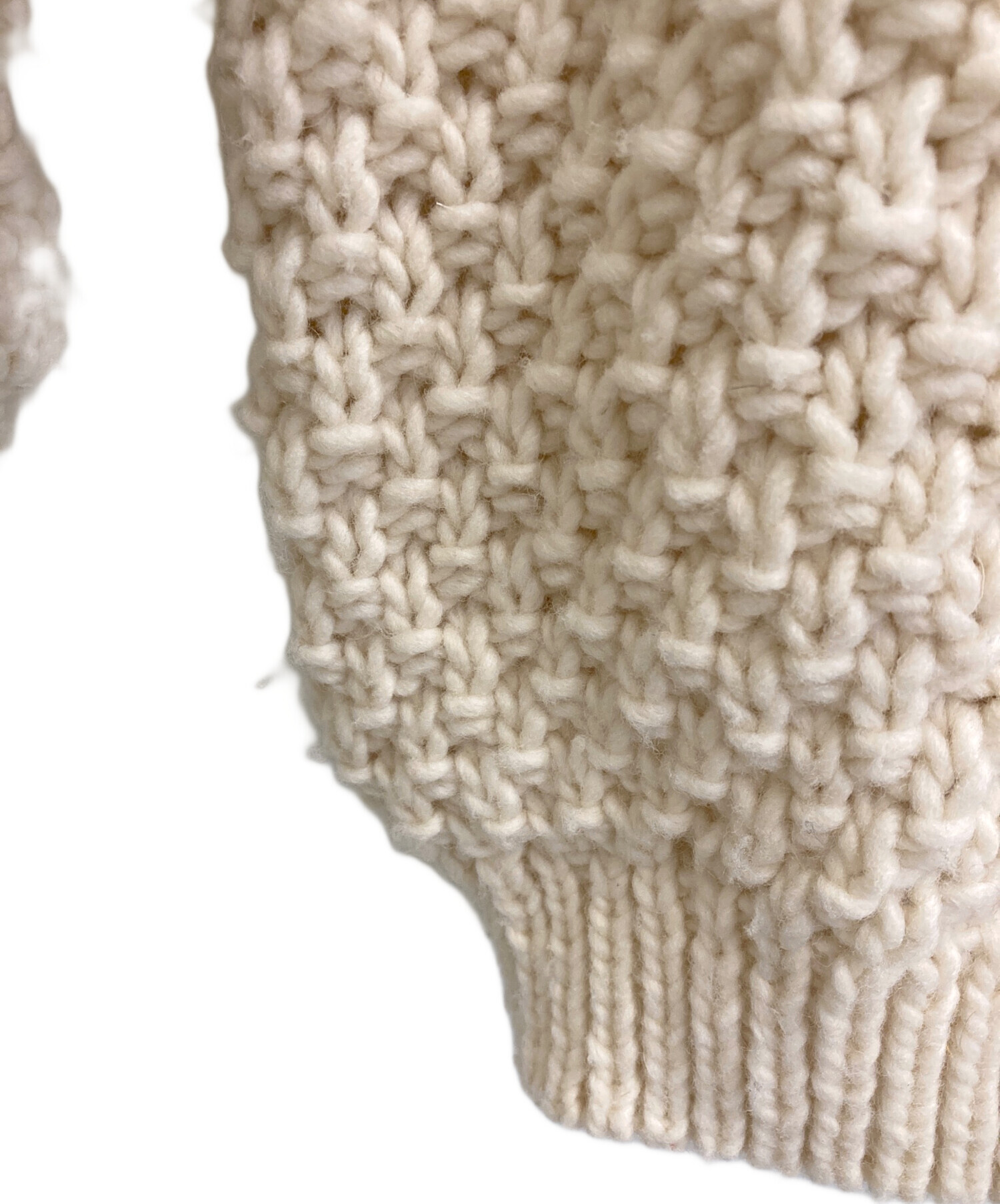 中古・古着通販】kagure (カグレ) ペルーアランクルーネックニット