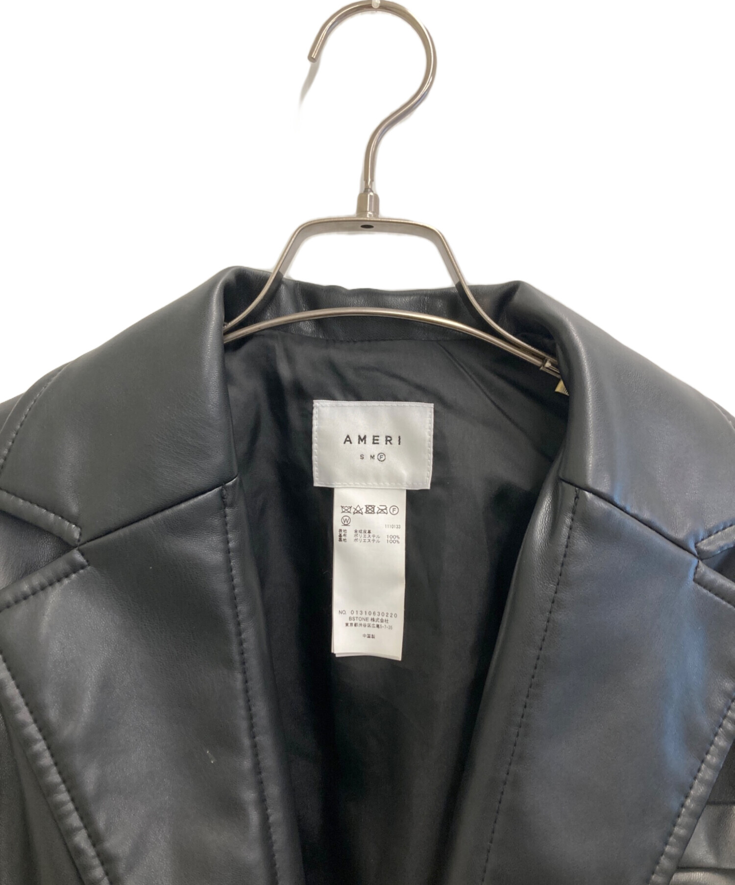 ジャケット・アウター AMERI 2WAY FAKE LEATHER SHORT JACKET Ameri（アメリ）の「2WAY SYNTHETIC LEATHER SHORT JACKET（その他