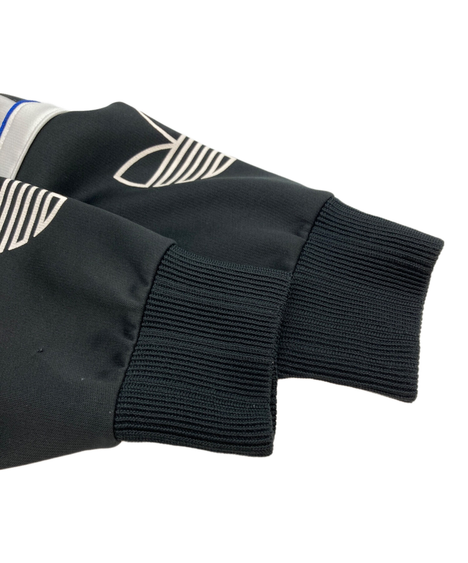 中古・古着通販】adidas (アディダス) トラックジャケット ホワイト