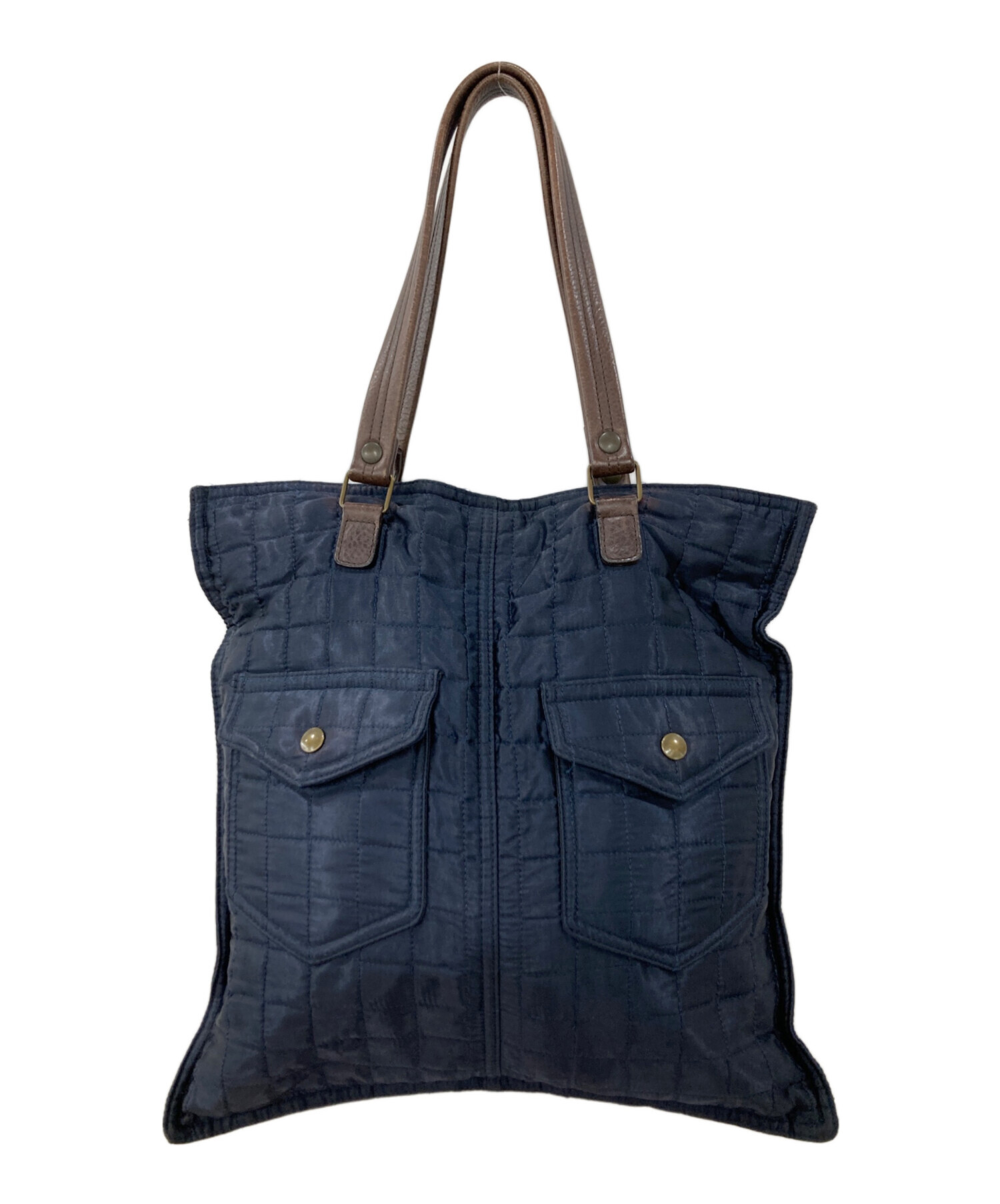 Miu Miu キルティングバックパック 中古・古着通販】MIU MIU (ミュウミュウ) キルティングバッグ ネイビー