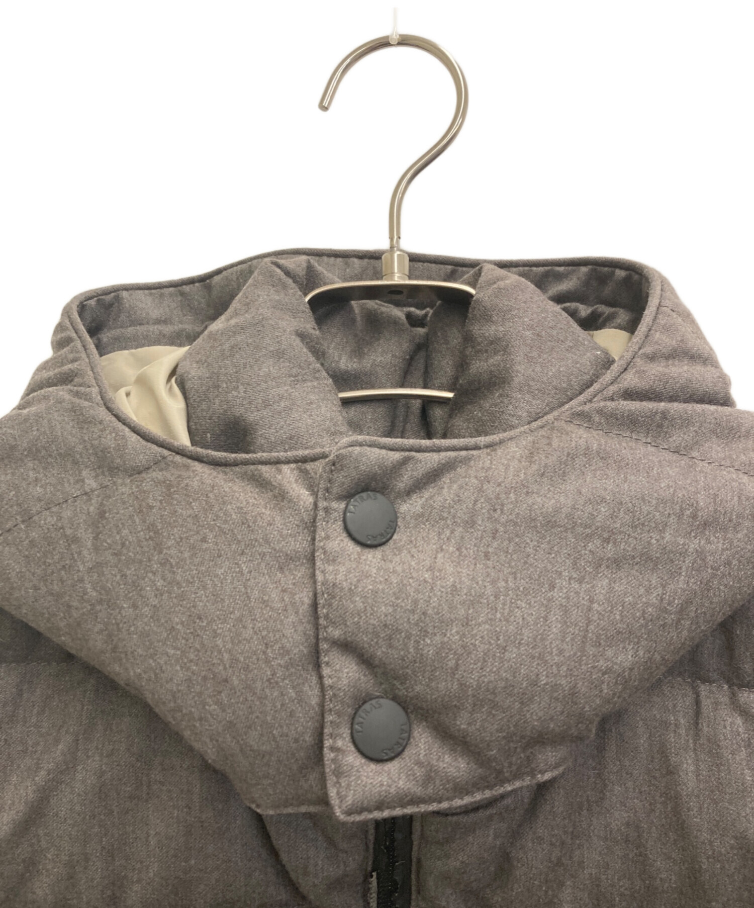 中古・古着通販】TATRAS (タトラス) ダウンベスト CASOTTO グレー