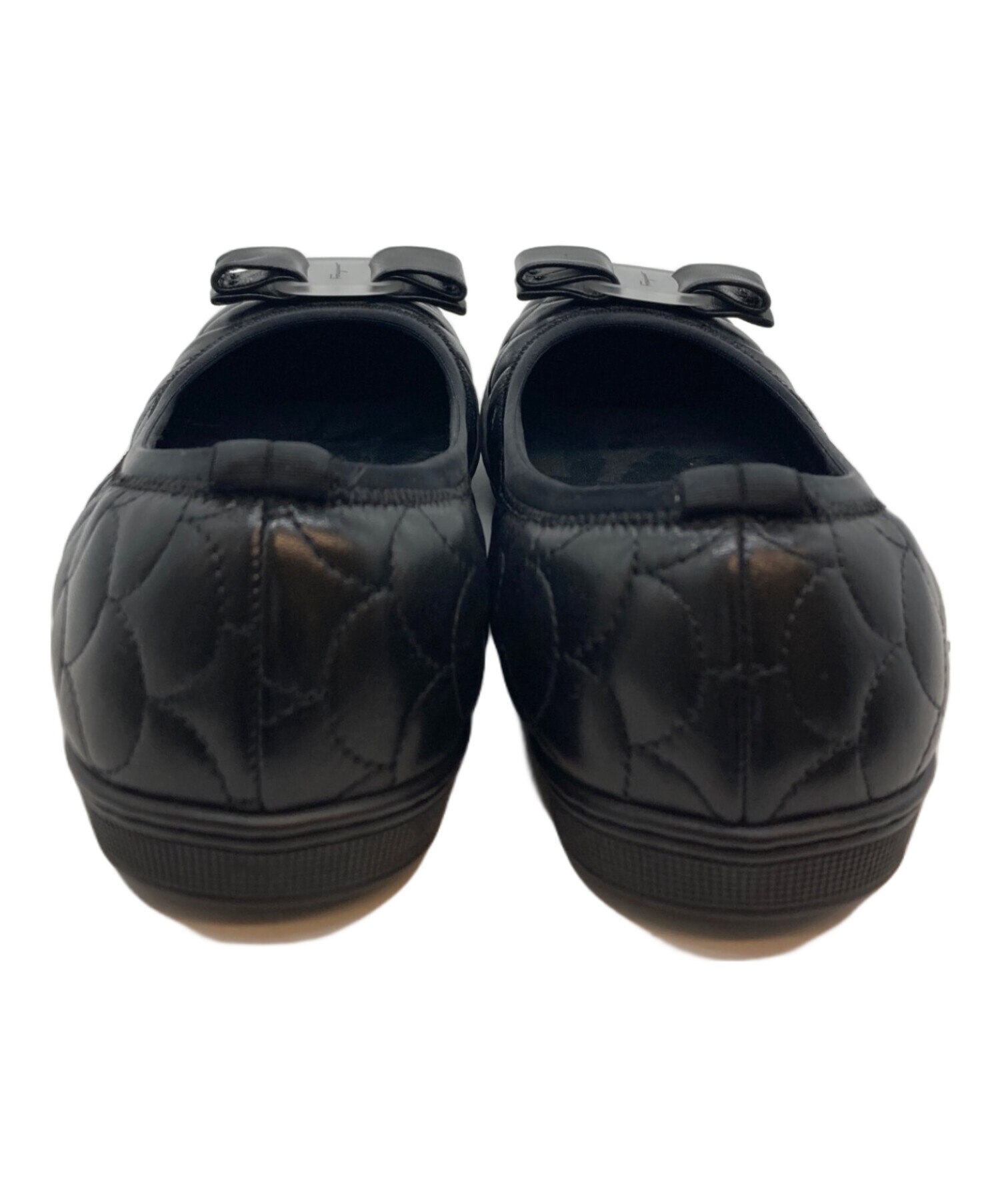 Salvatore Ferragamo　パンプス　ヴァラリボン　キルティング 中古・古着通販】Salvatore Ferragamo (サルヴァトーレ フェラガモ