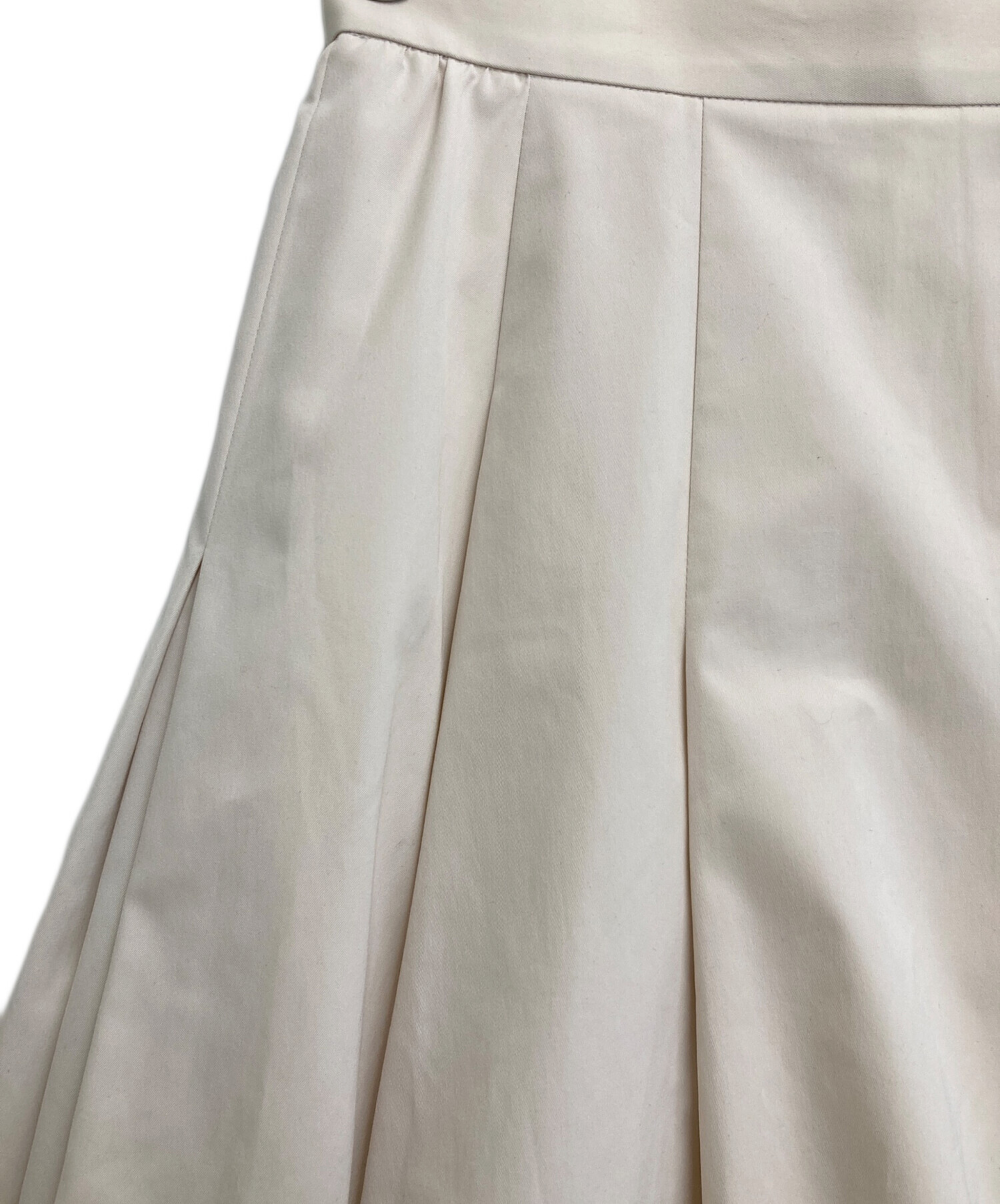 中古・古着通販】ANAYI (アナイ) タックスカート アイボリー サイズ:38