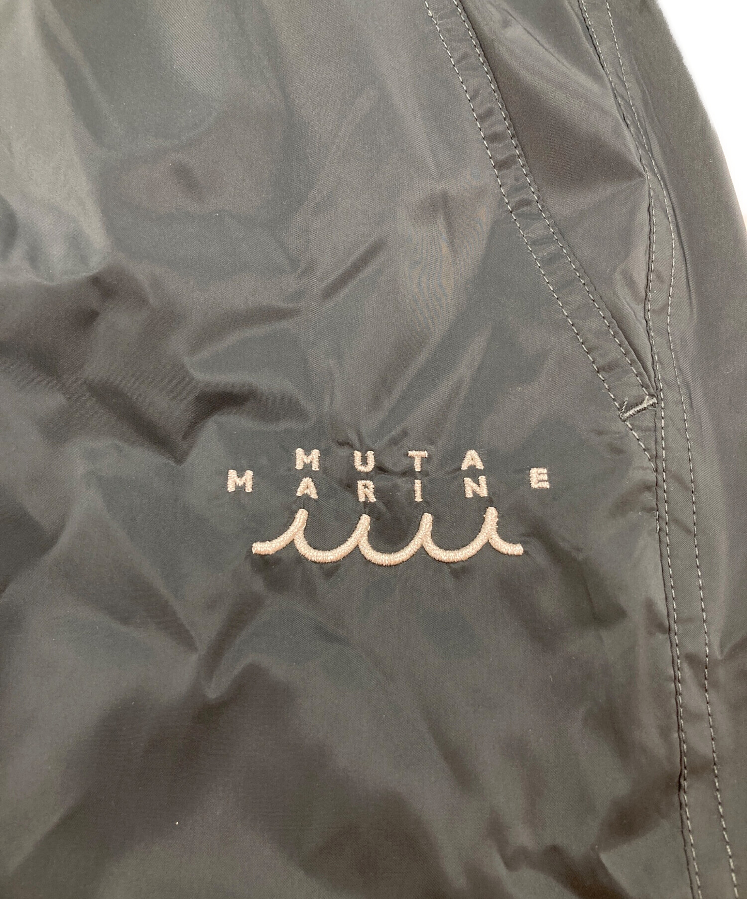 中古・古着通販】muta (ムータ) 撥水ストレッチショートパンツ グレー