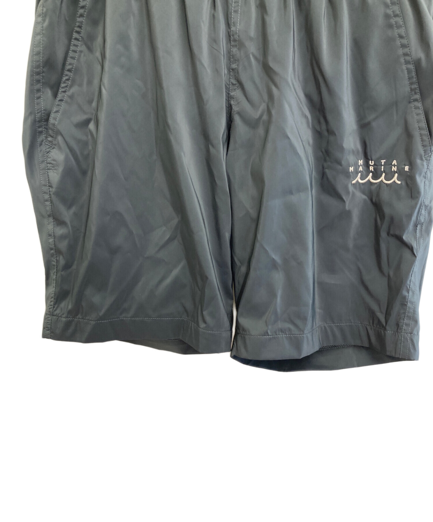 中古・古着通販】muta (ムータ) 撥水ストレッチショートパンツ グレー