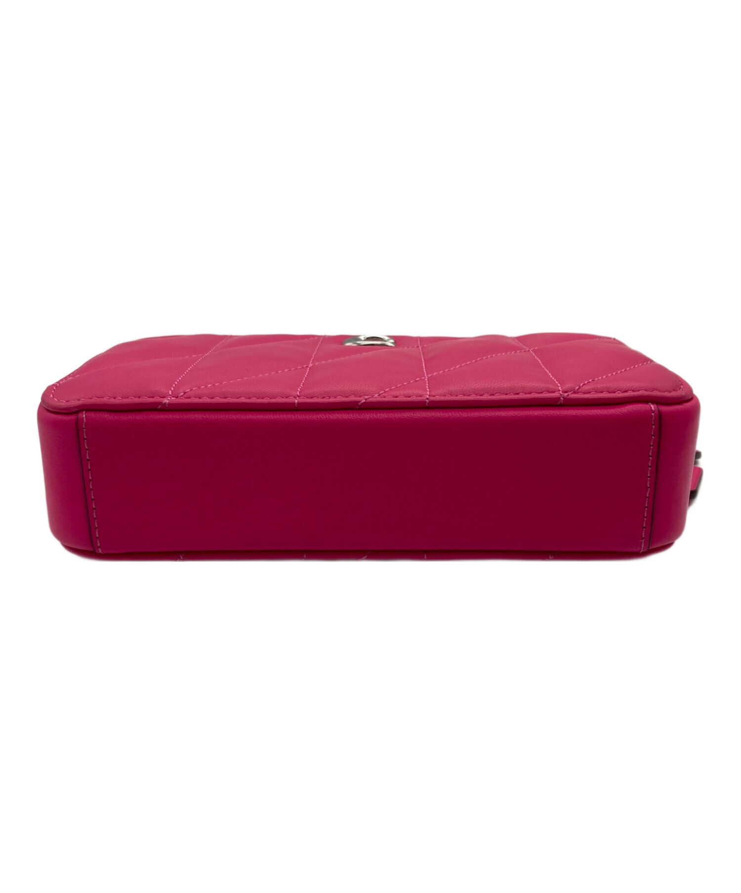 中古・古着通販】COACH (コーチ) キラ クロスボディ・ピロー 中古・古着通販】COACH (コーチ) キラ クロスボディ・ピロー