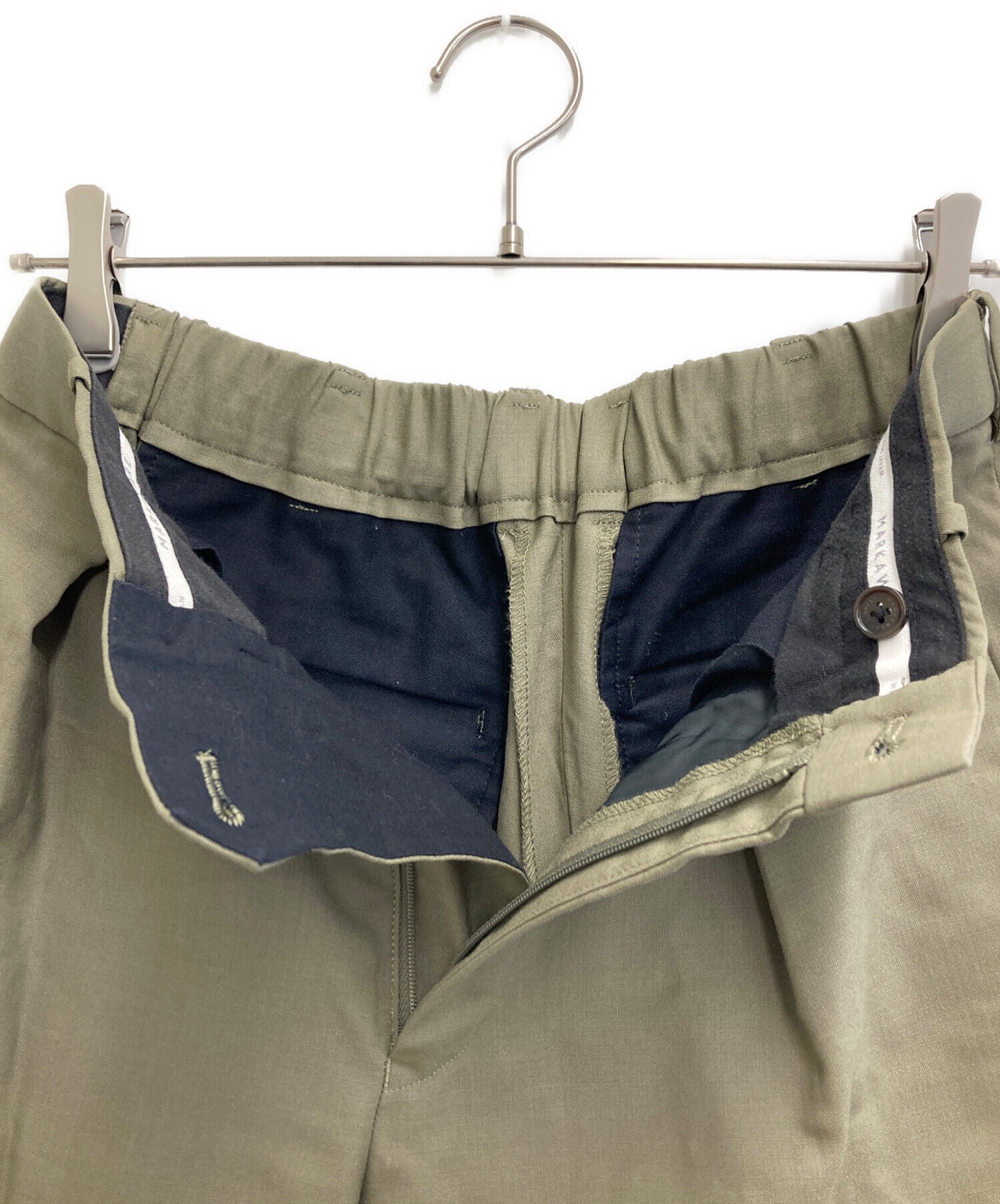 中古・古着通販】MARKAWARE (マーカウェア) FRONT PLEATS PEGTOP