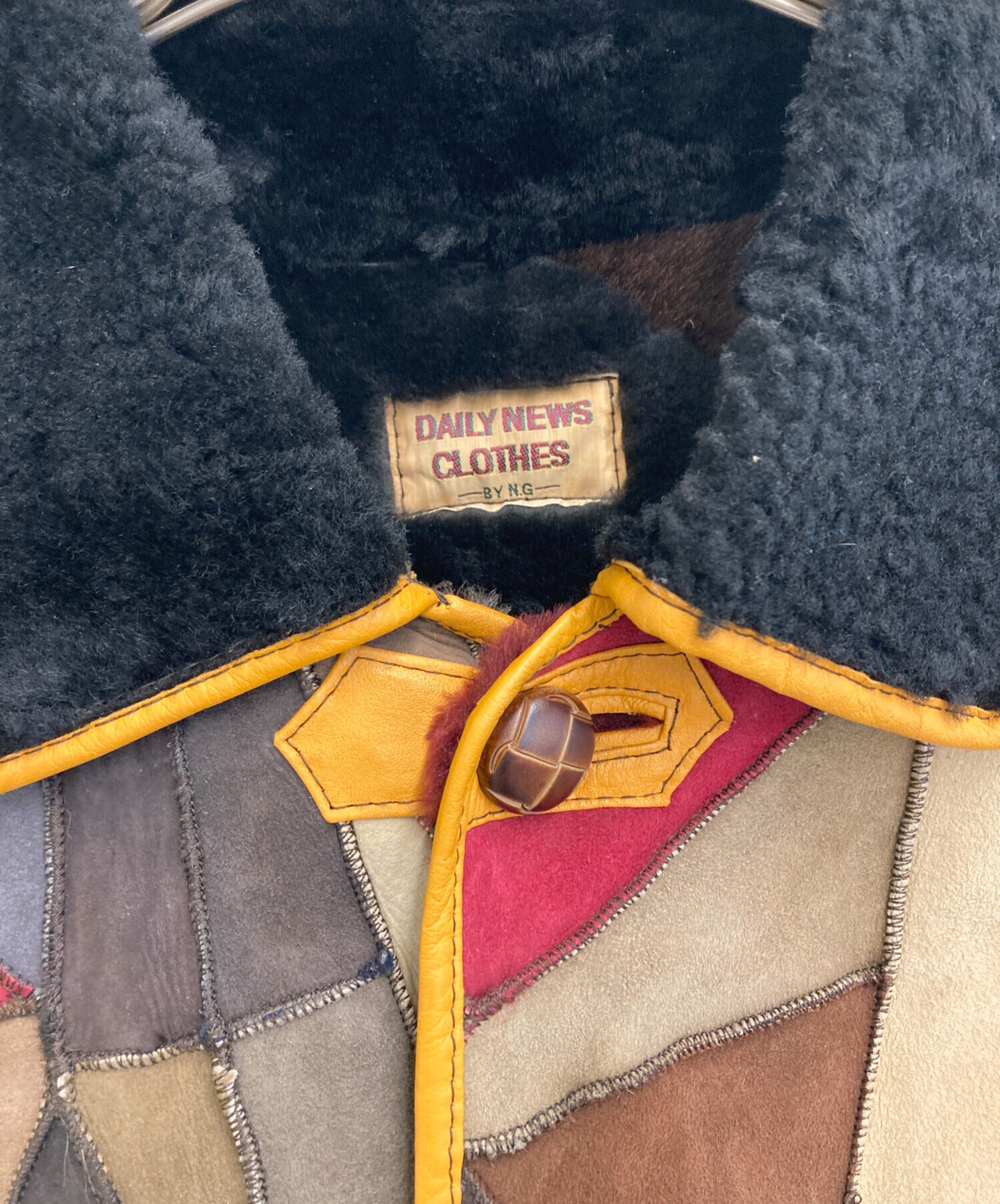ヴィンテージ古着 マルチカラー パッチワーク リアルムートン レザー ジャケット 中古・古着通販】DAILY NEWS (デイリーニュース) パッチワークムートン