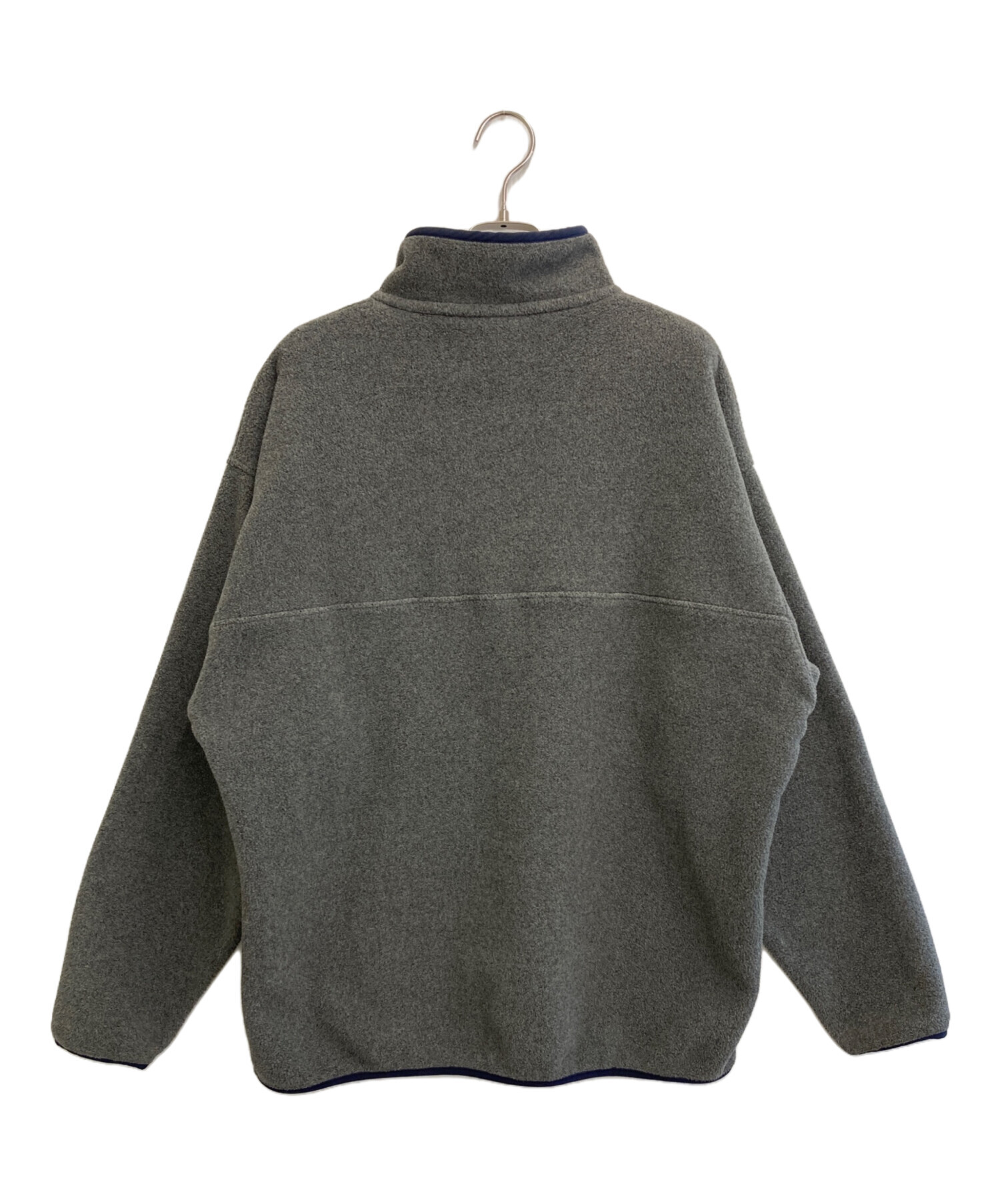 中古・古着通販】Patagonia (パタゴニア) シンチラスナップT グレー